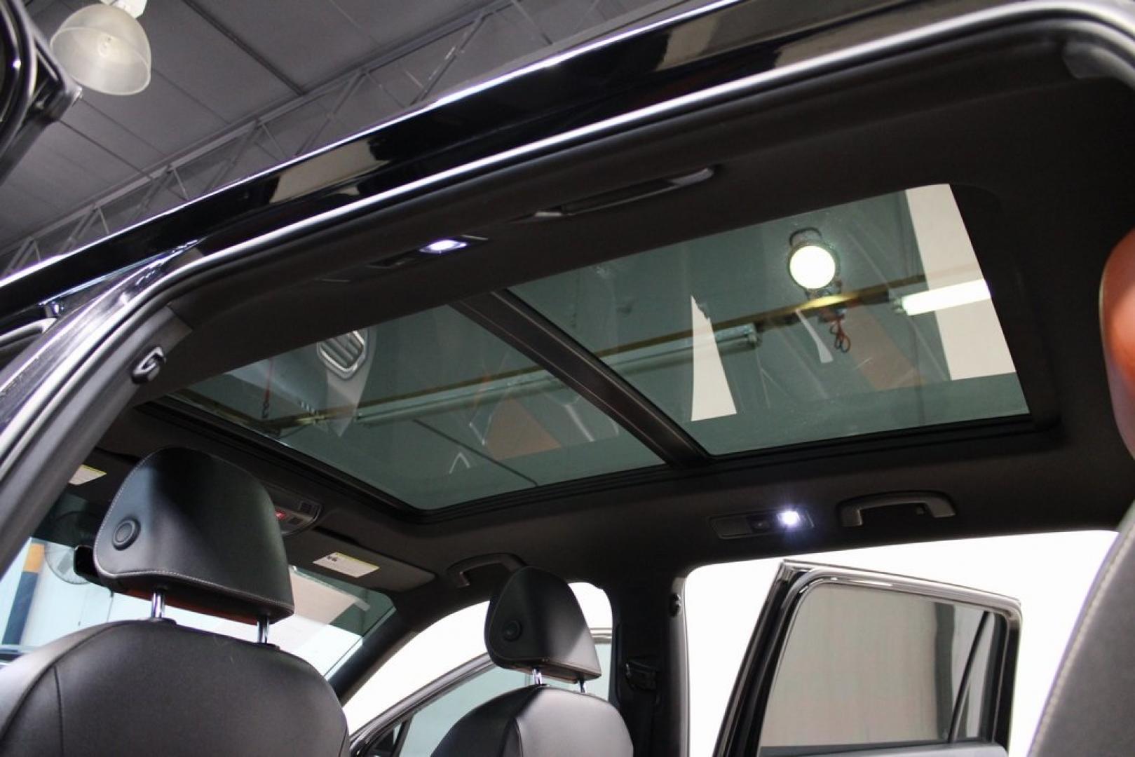 2021 Deep Black Pearl /Saffrano Orange and Black Volkswagen Tiguan 2.0T SEL Premium R-Line (3VV4B7AX4MM) with an 2.0L TSI DOHC engine, Automatic transmission, located at 15300 Midway Rd., Addison, TX, 75001, (972) 702-0011, 32.958321, -96.838074 - Photo#17