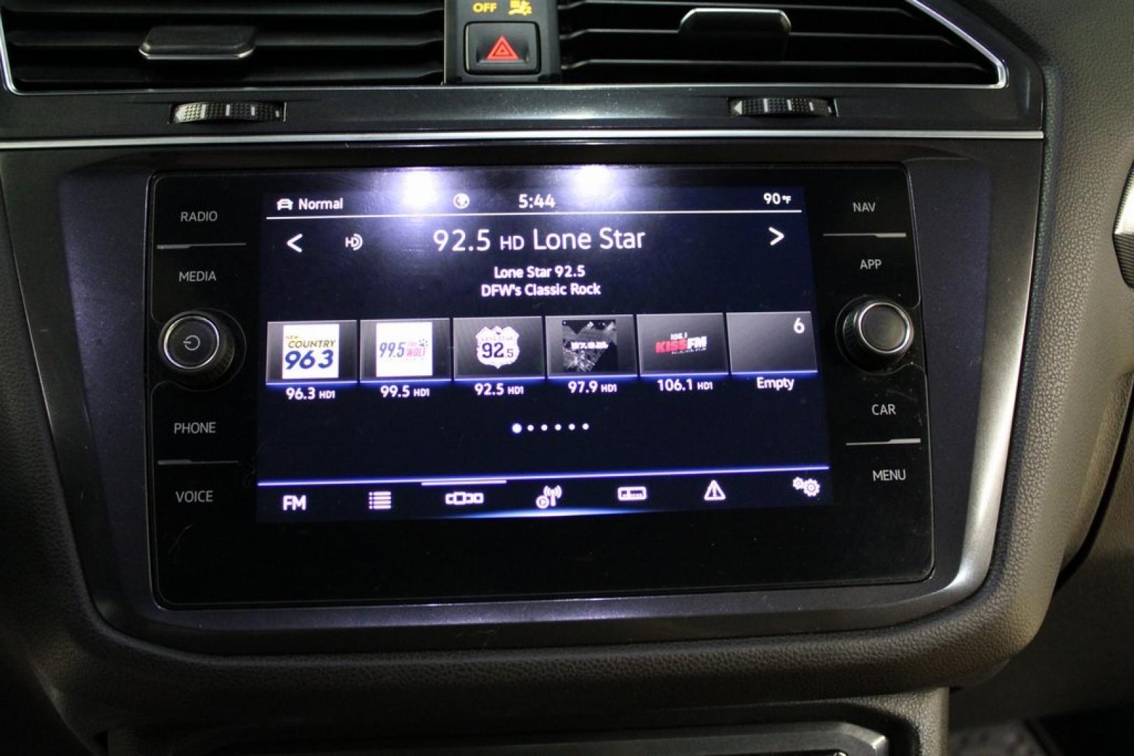 2021 Deep Black Pearl /Saffrano Orange and Black Volkswagen Tiguan 2.0T SEL Premium R-Line (3VV4B7AX4MM) with an 2.0L TSI DOHC engine, Automatic transmission, located at 15300 Midway Rd., Addison, TX, 75001, (972) 702-0011, 32.958321, -96.838074 - Photo#20
