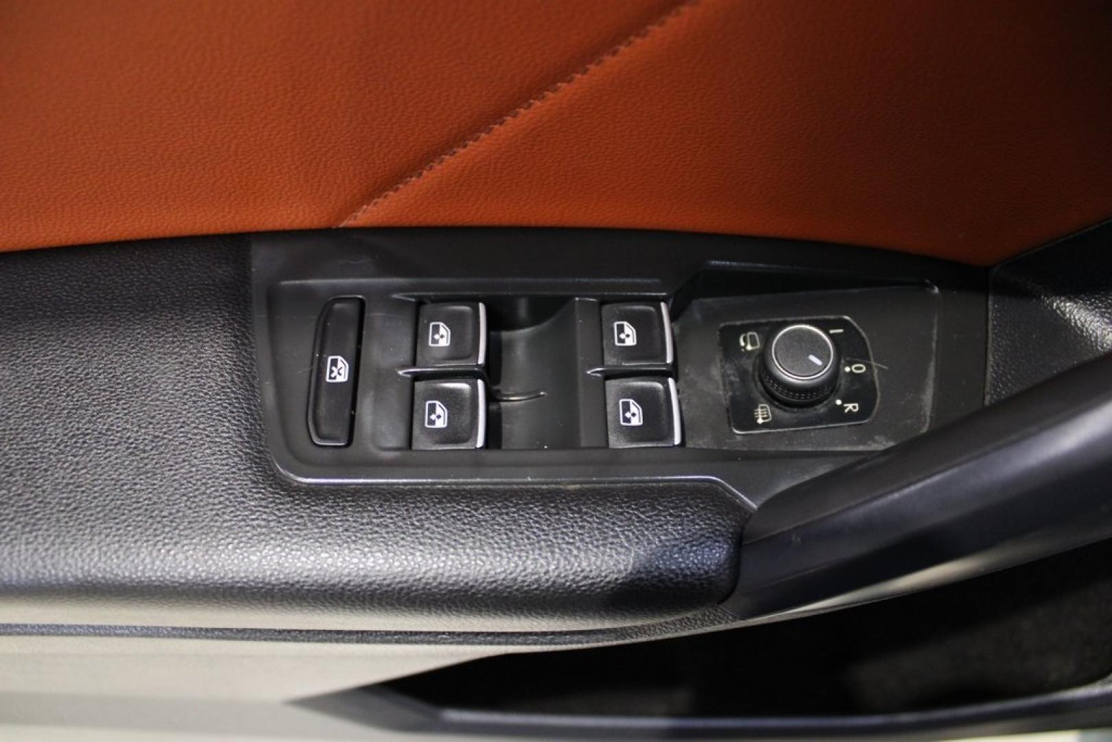2021 Deep Black Pearl /Saffrano Orange and Black Volkswagen Tiguan 2.0T SEL Premium R-Line (3VV4B7AX4MM) with an 2.0L TSI DOHC engine, Automatic transmission, located at 15300 Midway Rd., Addison, TX, 75001, (972) 702-0011, 32.958321, -96.838074 - Photo#28