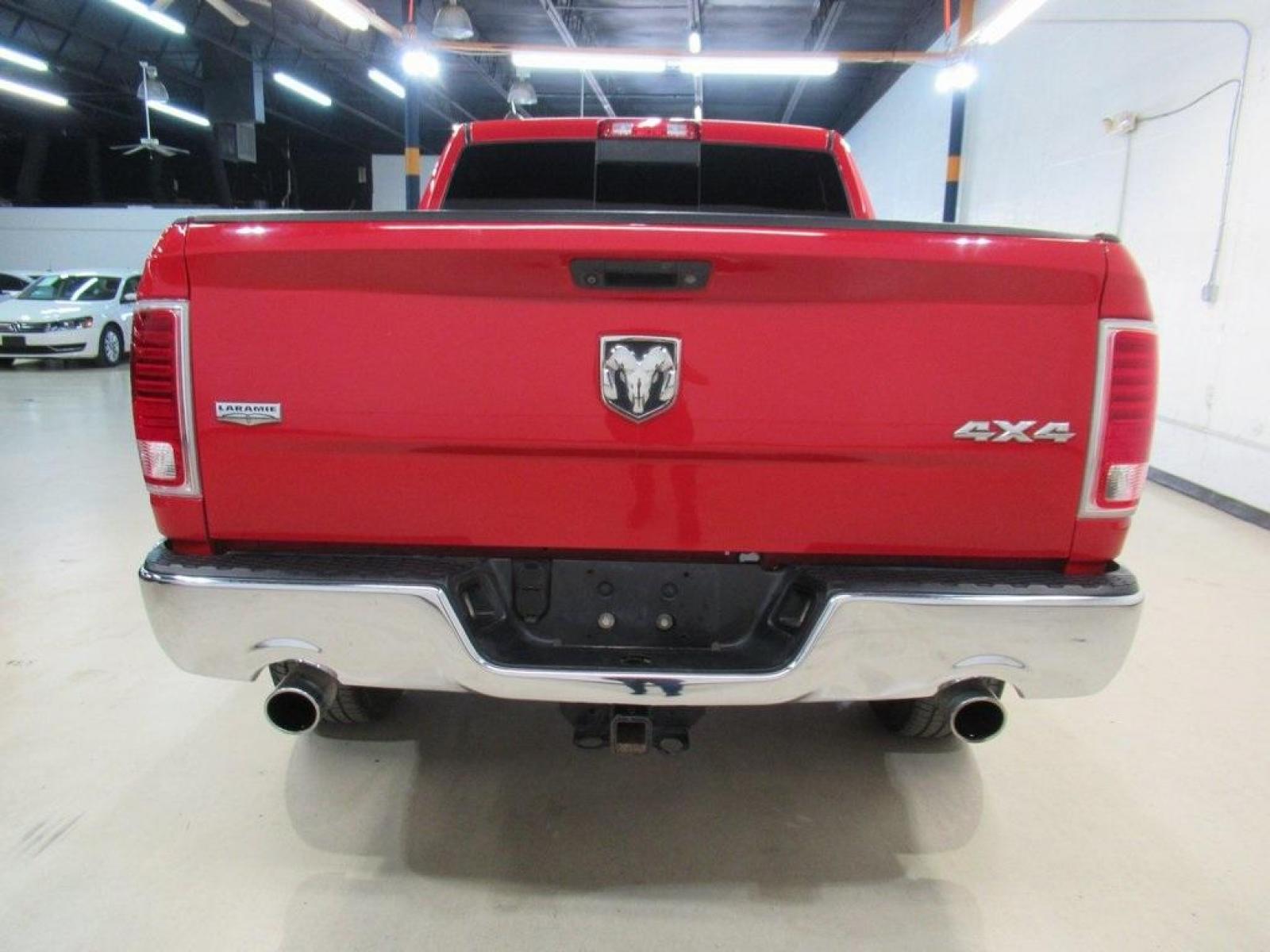 2015 Flame Red Clearcoat /Black Ram 1500 Laramie (1C6RR7NT5FS) with an HEMI 5.7L V8 Multi Displacement VVT engine, Automatic transmission, located at 15300 Midway Rd., Addison, 75001, (972) 702-0011, 32.958321, -96.838074 - HOME OF THE NO HAGGLE PRICE - WHOLESALE PRICES TO THE PUBLIC!! 1500 Laramie, 4D Crew Cab, HEMI 5.7L V8 Multi Displacement VVT, 8-Speed Automatic, 4WD, Flame Red Clearcoat, Black Leather.<br><br>Flame Red Clearcoat 2015 Ram 1500 Laramie<br><br>Recent Arrival!<br><br>Awards:<br> * Green Car Journal 2 - Photo #7