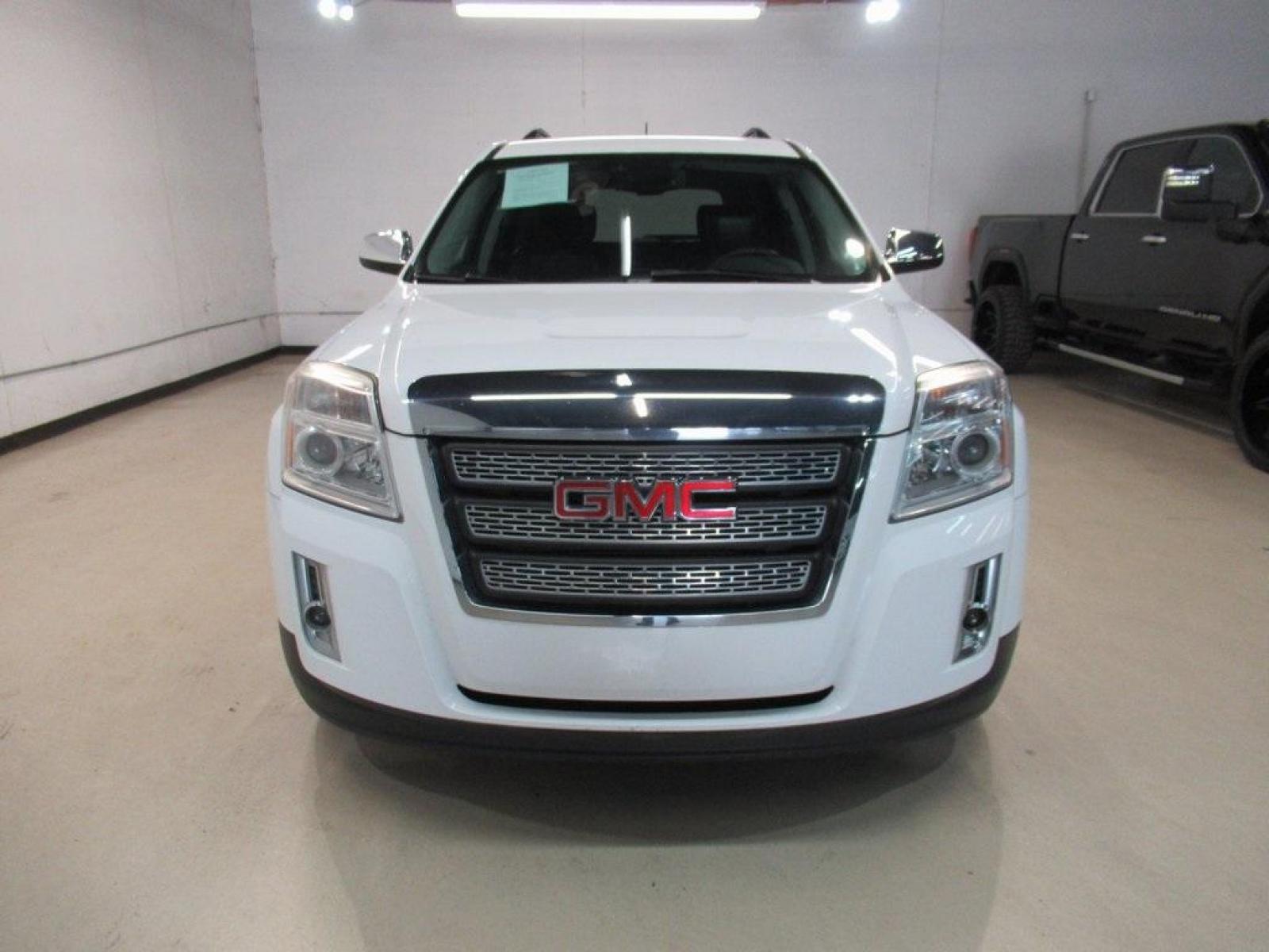 2015 Summit White /Jet Black GMC Terrain SLT-1 (2GKALSEK7F6) with an 2.4L 4-Cylinder SIDI DOHC VVT engine, Automatic transmission, located at 15300 Midway Rd., Addison, 75001, (972) 702-0011, 32.958321, -96.838074 - HOME OF THE NO HAGGLE PRICE - WHOLESALE PRICES TO THE PUBLIC!! Terrain SLT-1, 4D Sport Utility, 2.4L 4-Cylinder SIDI DOHC VVT, 6-Speed Automatic, FWD, Summit White, Jet Black Leather.<br><br>Summit White 2015 GMC Terrain SLT-1<br><br>Recent Arrival! 22/32 City/Highway MPG<br><br>Awards:<br> * JD Po - Photo #5