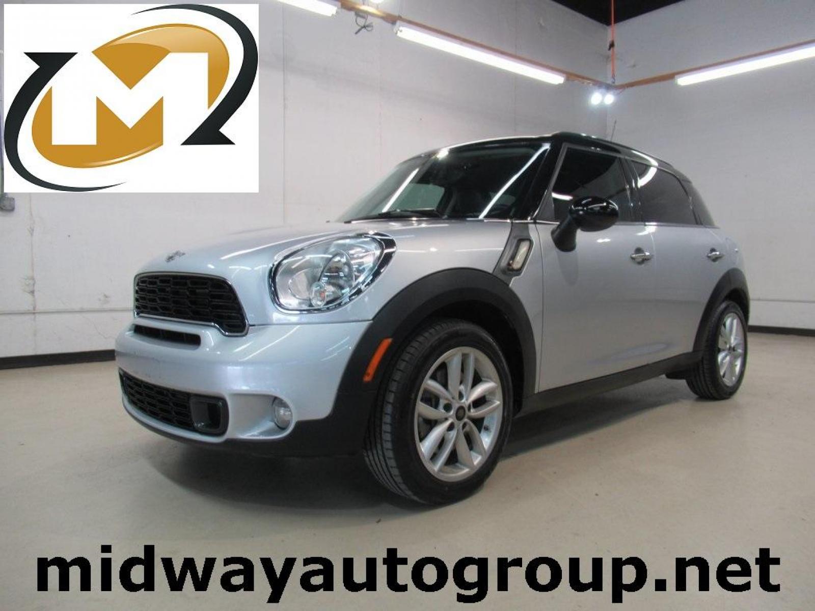 2012 Crystal Silver Metallic /Carbon Black MINI Cooper S Countryman Base (WMWZC3C57CW) with an 1.6L I4 DOHC 16V engine, Automatic transmission, located at 15300 Midway Rd., Addison, 75001, (972) 702-0011, 32.958321, -96.838074 - Photo #0