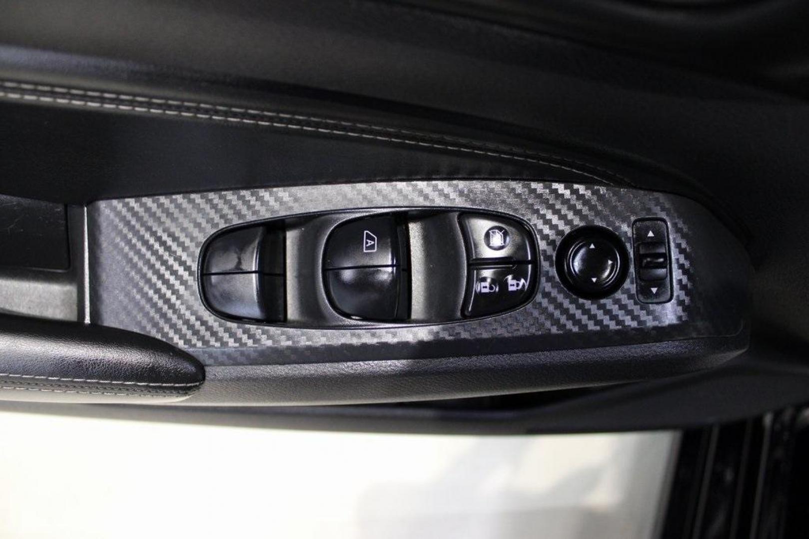 2020 Super Black Clearcoat /Charcoal Nissan Altima 2.5 S (1N4BL4BV8LC) with an 2.5L 4-Cylinder DOHC 16V engine, CVT transmission, located at 15300 Midway Rd., Addison, TX, 75001, (972) 702-0011, 32.958321, -96.838074 - Photo#27