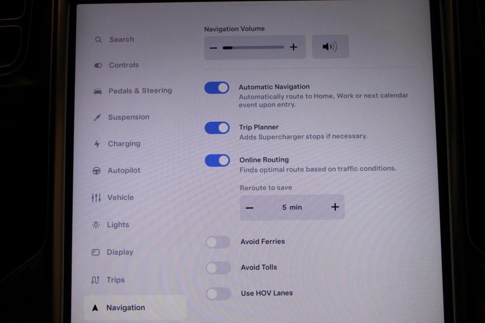 2014 Gray Metallic /Black Tesla Model S P85D (5YJSA1H21EF) with an Electric Motor engine, Automatic transmission, located at 15300 Midway Rd., Addison, TX, 75001, (972) 702-0011, 32.958321, -96.838074 - HOME OF THE NO HAGGLE PRICE - WHOLESALE PRICES TO THE PUBLIC!! Model S P85D, 4D Hatchback, 12-Cylinder Electric ZEV 691hp, 1-Speed Automatic, AWD, Gray, Leather.<br><br>Gray 2014 Tesla Model S P85D<br><br>86/94 City/Highway MPG<br><br><br>At Midway Auto Group, we strive to provide you with the best - Photo#21