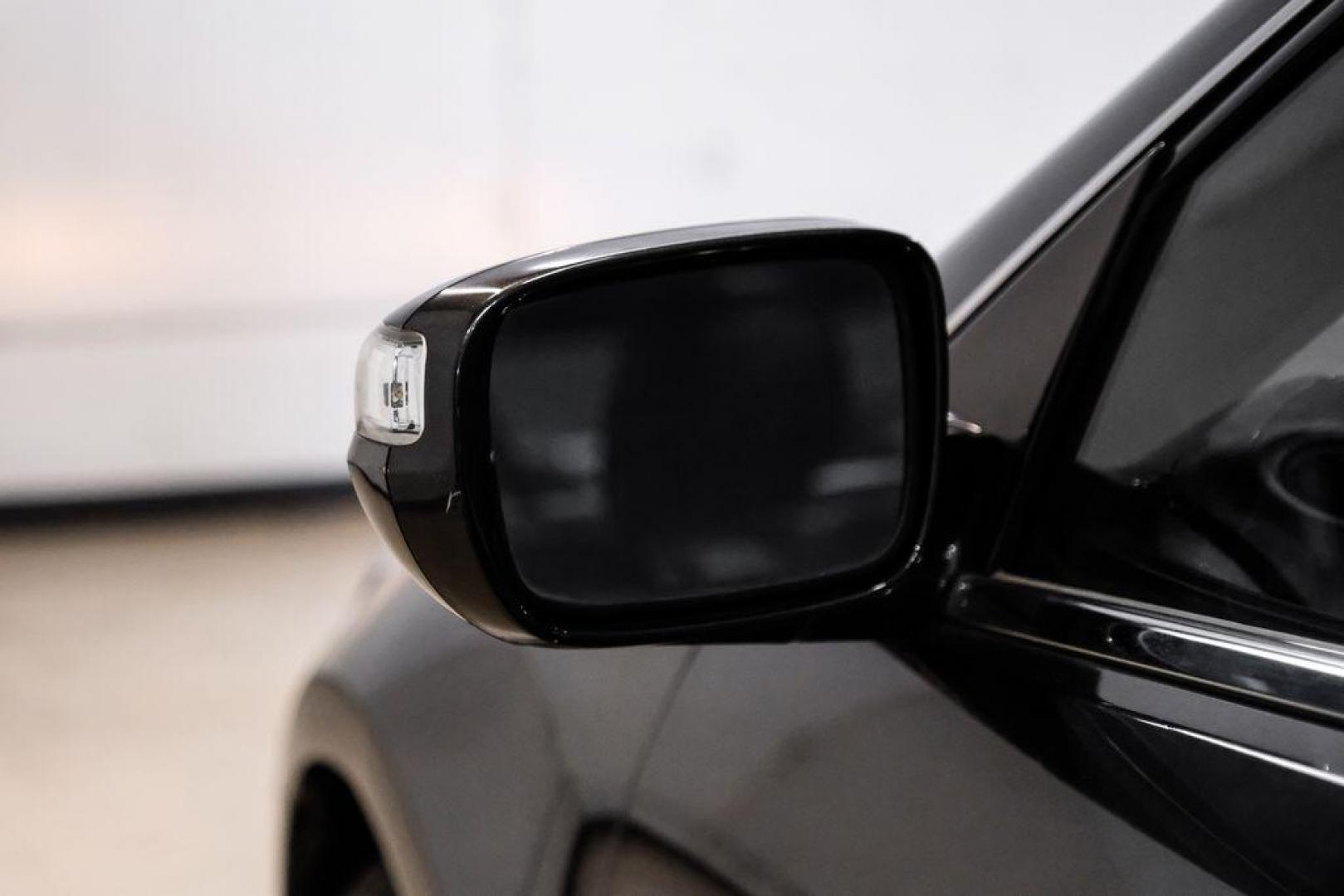 2010 Grigio Metallic /Parchment In Acura RL 3.7 (JH4KB2F56AC) with an 3.7L V6 SOHC VTEC engine, Automatic transmission, located at 15300 Midway Rd., Addison, TX, 75001, (972) 702-0011, 32.958321, -96.838074 - Photo#37