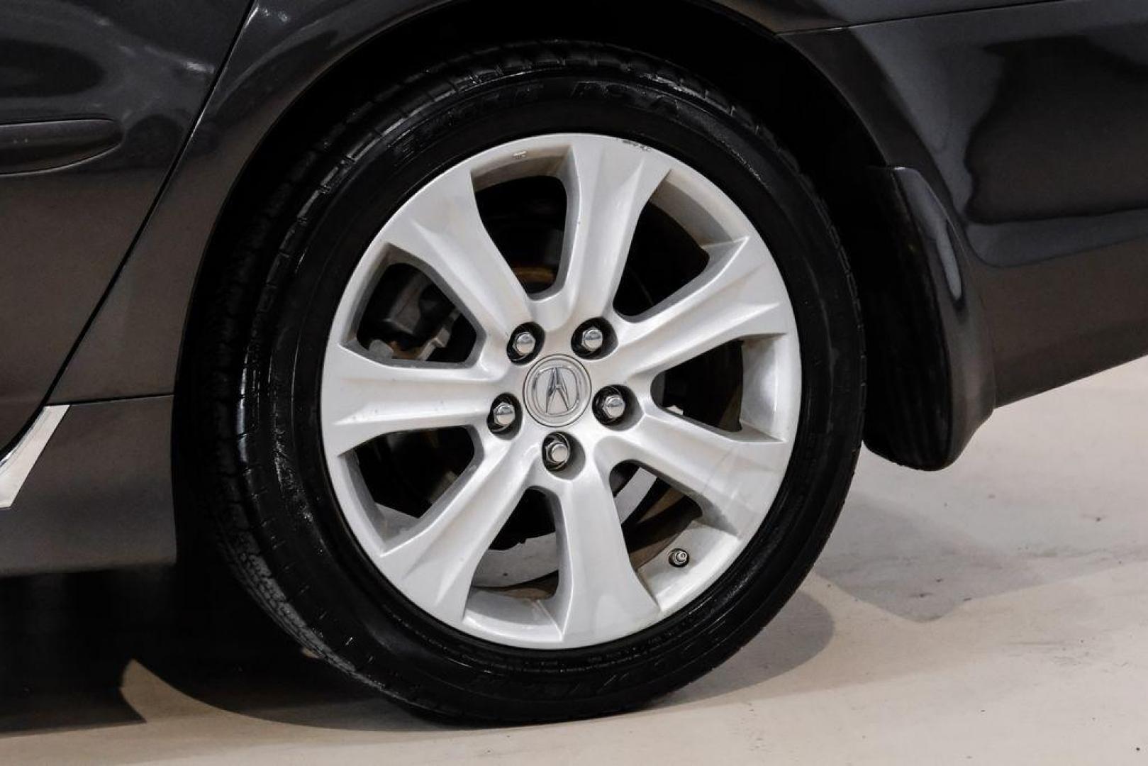 2010 Grigio Metallic /Parchment In Acura RL 3.7 (JH4KB2F56AC) with an 3.7L V6 SOHC VTEC engine, Automatic transmission, located at 15300 Midway Rd., Addison, TX, 75001, (972) 702-0011, 32.958321, -96.838074 - Photo#51