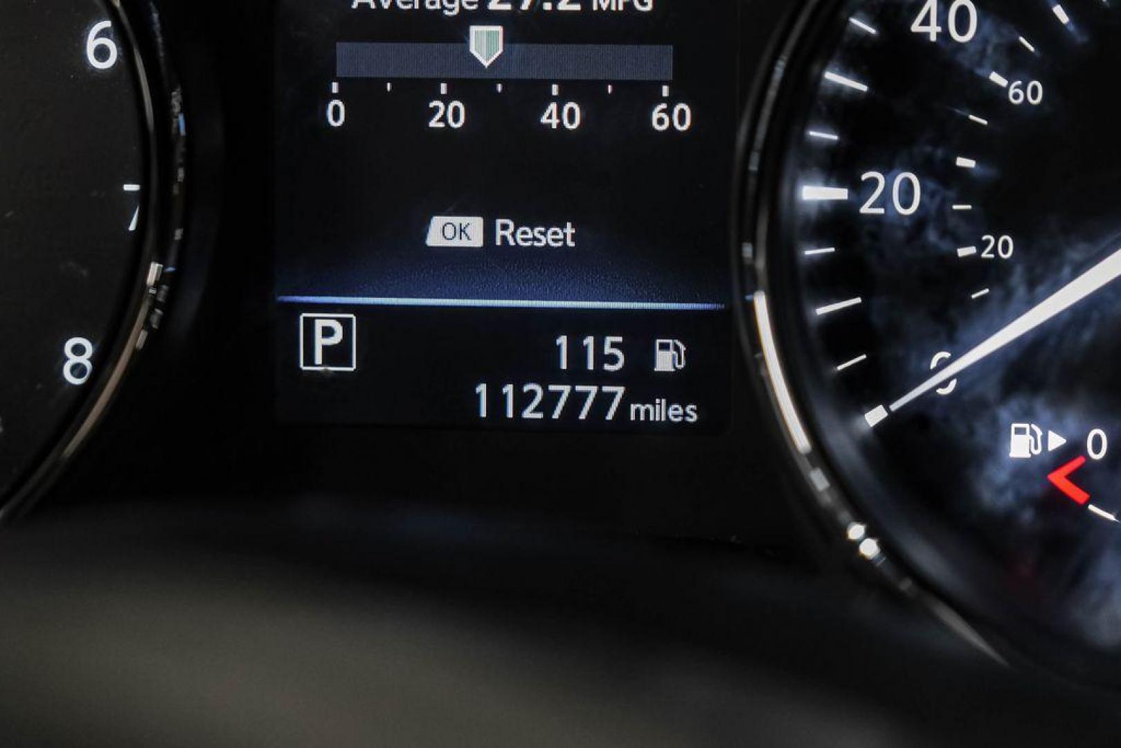 2020 Gun Metallic /Charcoal Nissan Rogue SL (5N1AT2MT2LC) with an 2.5L I4 DOHC 16V engine, CVT transmission, located at 15300 Midway Rd., Addison, TX, 75001, (972) 702-0011, 32.958321, -96.838074 - Photo#17