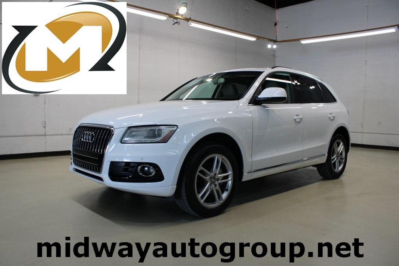 2014 Ibis White /Pistachio Beige Audi Q5 2.0T Premium Plus (WA1LFAFP4EA) with an 2.0L I4 TFSI Direct Injection DOHC engine, Automatic transmission, located at 15300 Midway Rd., Addison, TX, 75001, (972) 702-0011, 32.958321, -96.838074 - Introducing the 2014 Audi Q5 2.0T Premium Plus quattro, now available at Midway Auto Group in Addison, Texas. This luxury compact SUV seamlessly blends performance, sophistication, and advanced technology, making it an excellent choice for discerning drivers seeking versatility and style.<br><br>Key - Photo#0