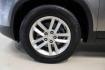 2014 Titanium Silver /Gray Kia Sorento LX (5XYKT3A67EG) with an 2.4L I4 DGI DOHC Dual CVVT engine, Automatic transmission, located at 15300 Midway Rd., Addison, TX, 75001, (972) 702-0011, 32.958321, -96.838074 - Introducing the 2014 Kia Sorento LX, now available at Midway Auto Group in Addison, Texas. This midsize SUV seamlessly combines comfort, versatility, and modern features, making it an excellent choice for families and individuals seeking a reliable and stylish vehicle.<br><br>Key Features:<br><br>En - Photo#9