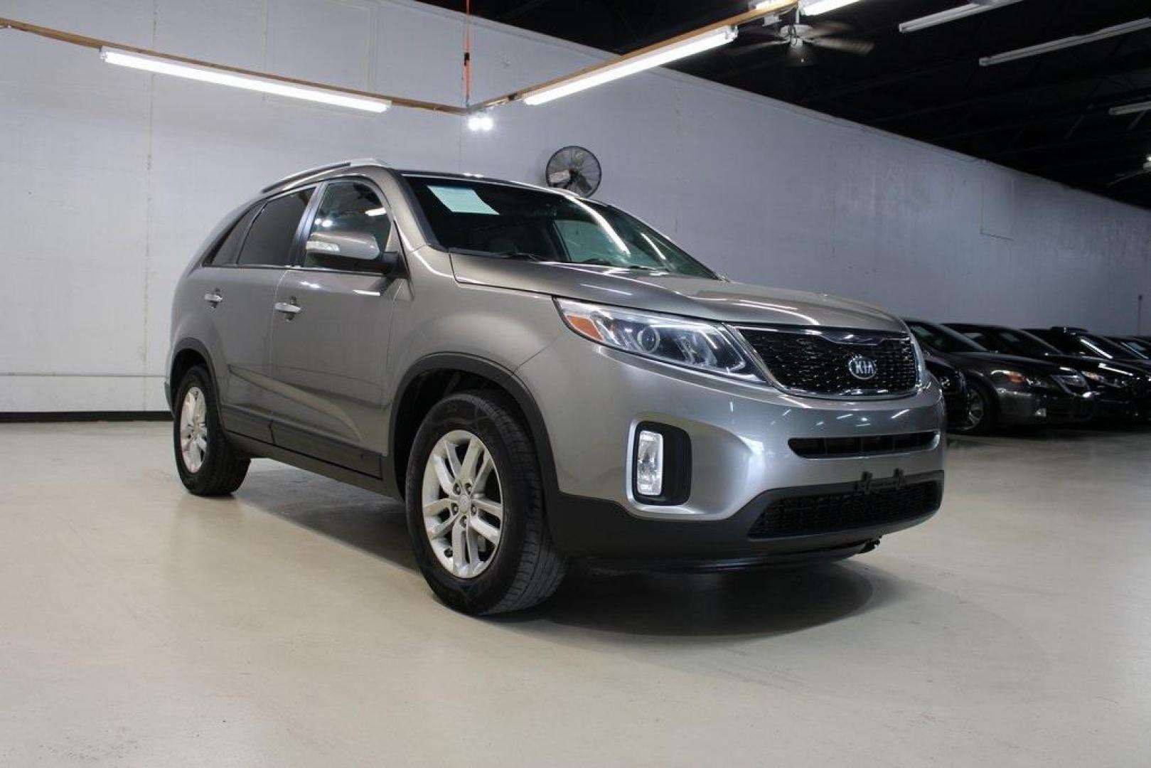 2014 Titanium Silver /Gray Kia Sorento LX (5XYKT3A67EG) with an 2.4L I4 DGI DOHC Dual CVVT engine, Automatic transmission, located at 15300 Midway Rd., Addison, TX, 75001, (972) 702-0011, 32.958321, -96.838074 - Introducing the 2014 Kia Sorento LX, now available at Midway Auto Group in Addison, Texas. This midsize SUV seamlessly combines comfort, versatility, and modern features, making it an excellent choice for families and individuals seeking a reliable and stylish vehicle.<br><br>Key Features:<br><br>En - Photo#1