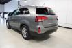 2014 Titanium Silver /Gray Kia Sorento LX (5XYKT3A67EG) with an 2.4L I4 DGI DOHC Dual CVVT engine, Automatic transmission, located at 15300 Midway Rd., Addison, TX, 75001, (972) 702-0011, 32.958321, -96.838074 - Introducing the 2014 Kia Sorento LX, now available at Midway Auto Group in Addison, Texas. This midsize SUV seamlessly combines comfort, versatility, and modern features, making it an excellent choice for families and individuals seeking a reliable and stylish vehicle.<br><br>Key Features:<br><br>En - Photo#3