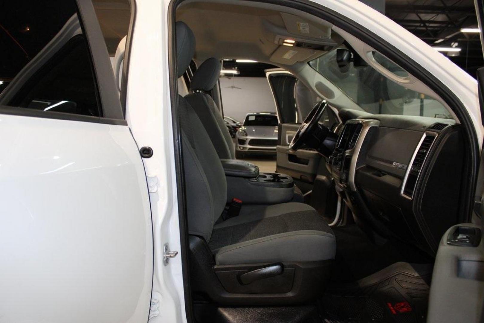 2019 Bright White Clearcoat /Black Ram 1500 Classic Big Horn (1C6RR6TT6KS) with an HEMI 5.7L V8 Multi Displacement VVT engine, Automatic transmission, located at 15300 Midway Rd., Addison, TX, 75001, (972) 702-0011, 32.958321, -96.838074 - HOME OF THE NO HAGGLE PRICE - WHOLESALE PRICES TO THE PUBLIC!! 1500 Classic Big Horn, 4D Crew Cab, HEMI 5.7L V8 Multi Displacement VVT, 8-Speed Automatic, RWD, Bright White Clearcoat, Black Cloth.<br><br>Bright White Clearcoat 2019 Ram 1500 Classic Big Horn<br><br>Recent Arrival!<br><br><br>At Midwa - Photo#14