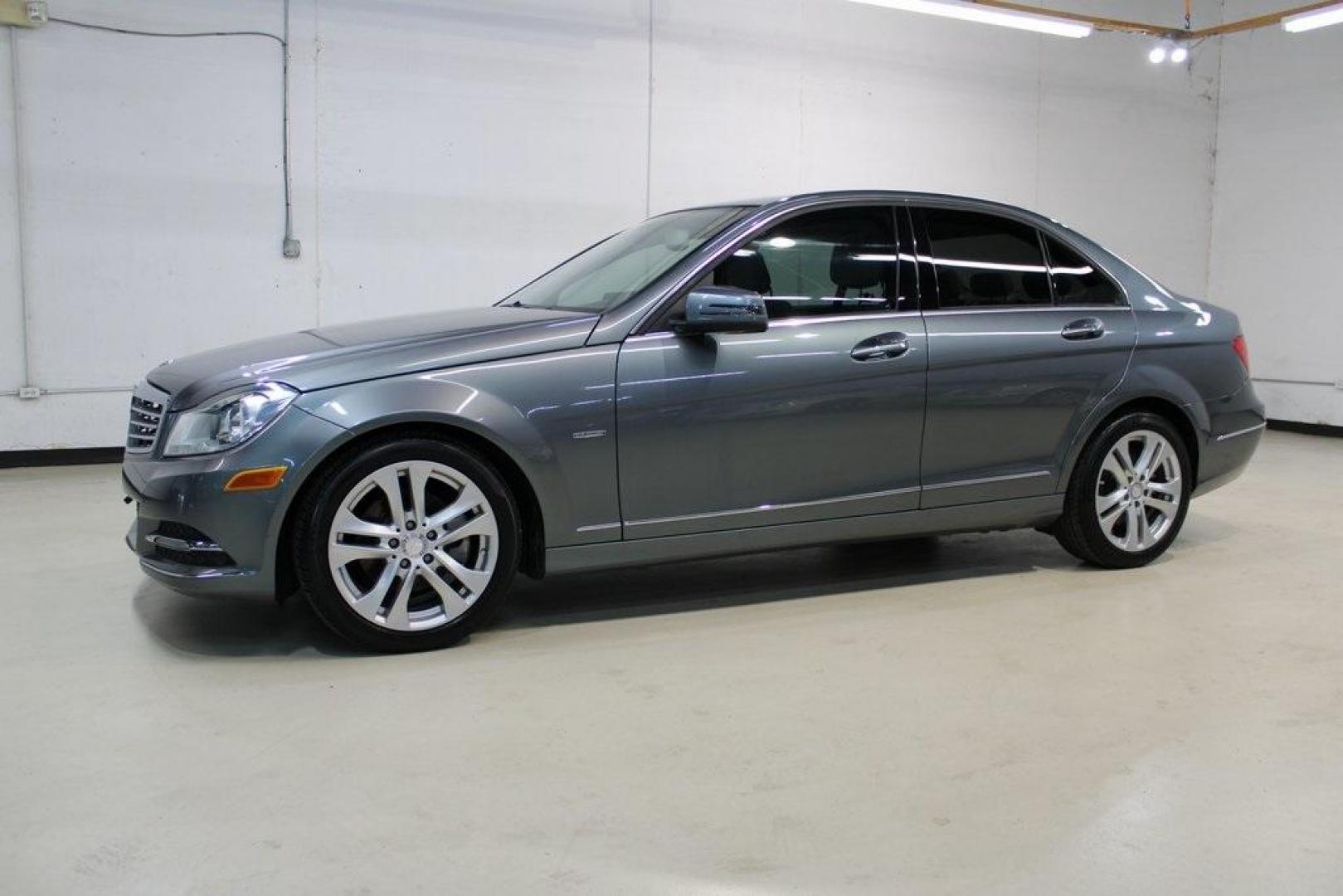 2012 Sapphire Gray Metallic /Ash Mercedes-Benz C-Class C 250 (WDDGF4HB8CR) with an 1.8L I4 DOHC 16V engine, Automatic transmission, located at 15300 Midway Rd., Addison, TX, 75001, (972) 702-0011, 32.958321, -96.838074 - HOME OF THE NO HAGGLE PRICE - WHOLESALE PRICES TO THE PUBLIC!! C 250 Luxury, 4D Sedan, 1.8L I4 DOHC 16V, 7-Speed Automatic, RWD, Gray, Ash Vinyl.<br><br>Gray 2012 Mercedes-Benz C-Class C 250<br><br>Recent Arrival! 21/31 City/Highway MPG<br><br><br>At Midway Auto Group, we strive to provide you with - Photo#4