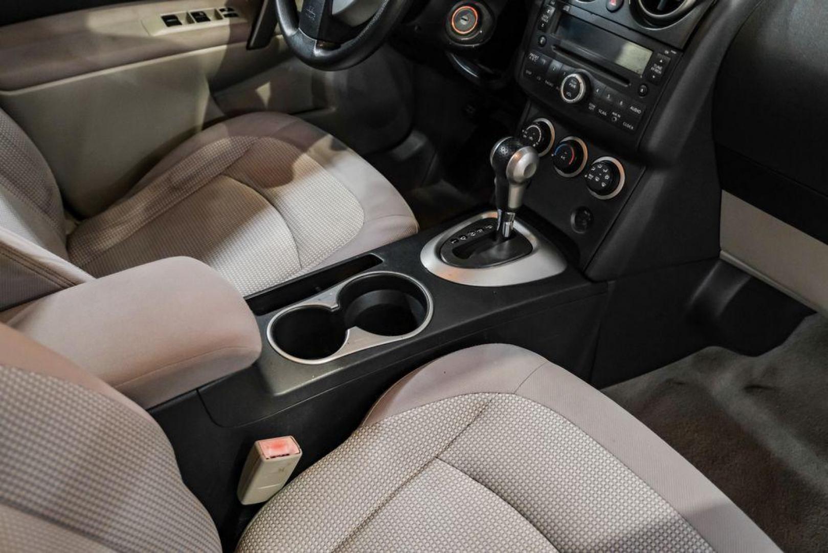 2009 Brilliant Silver Metallic /Gray Nissan Rogue SL (JN8AS58T49W) with an 2.5L 4-Cylinder DOHC 16V engine, CVT transmission, located at 15300 Midway Rd., Addison, TX, 75001, (972) 702-0011, 32.958321, -96.838074 - Photo#21