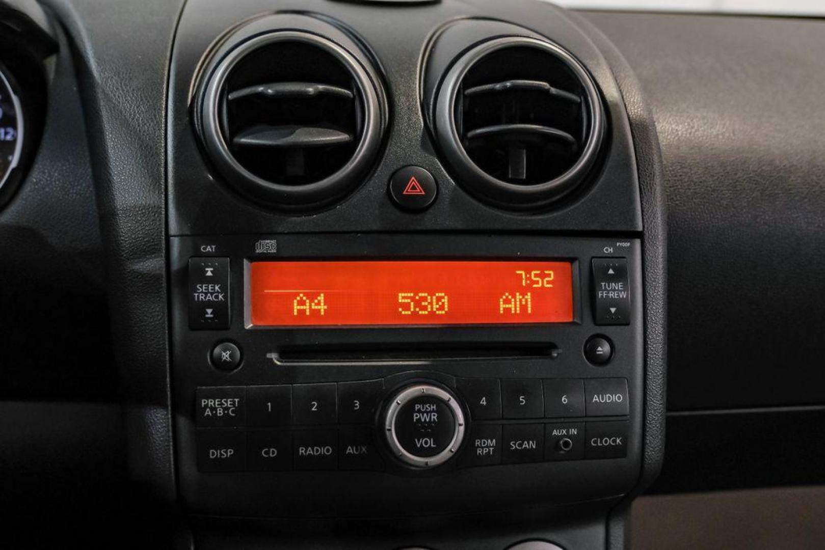 2009 Brilliant Silver Metallic /Gray Nissan Rogue SL (JN8AS58T49W) with an 2.5L 4-Cylinder DOHC 16V engine, CVT transmission, located at 15300 Midway Rd., Addison, TX, 75001, (972) 702-0011, 32.958321, -96.838074 - Photo#26