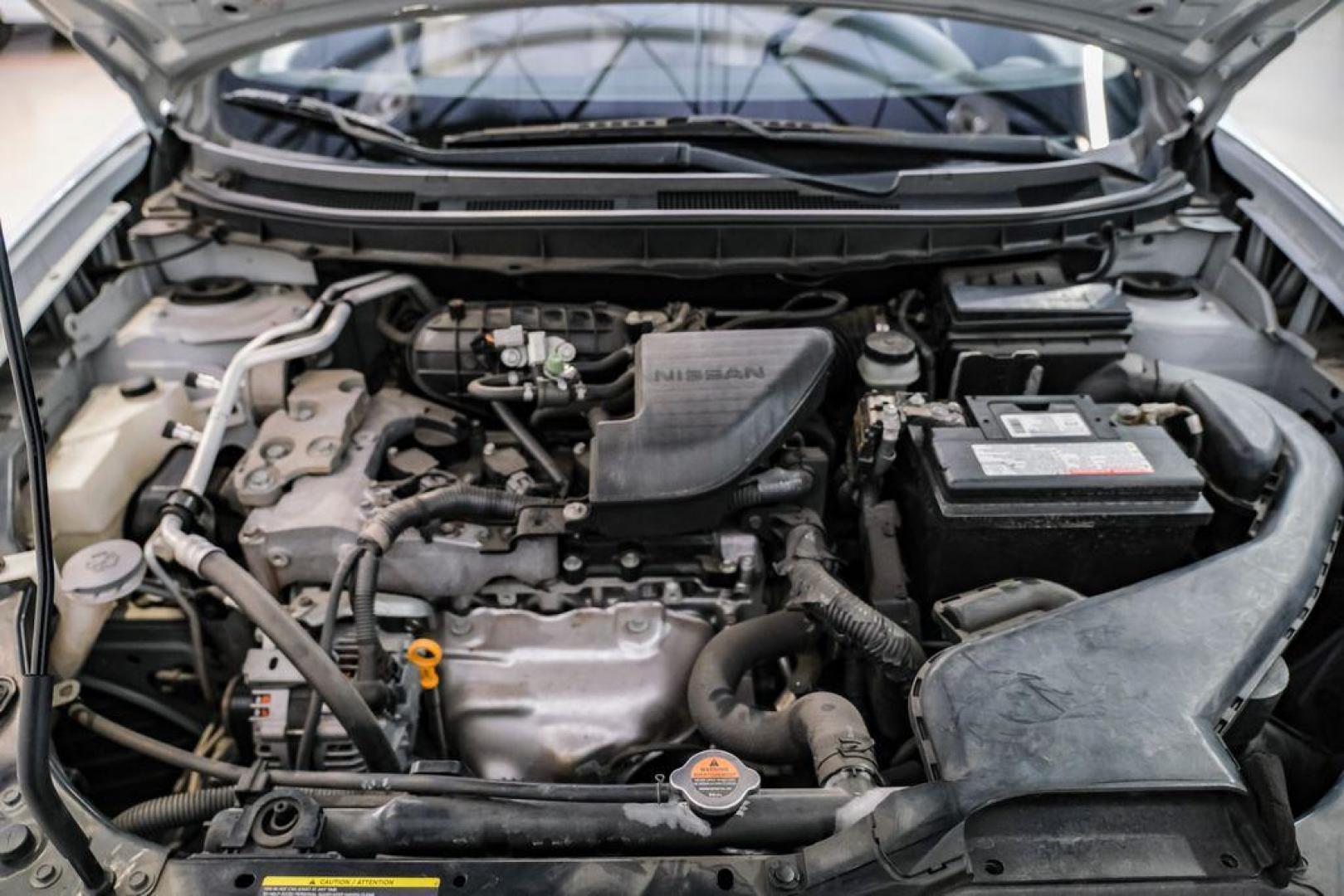 2009 Brilliant Silver Metallic /Gray Nissan Rogue SL (JN8AS58T49W) with an 2.5L 4-Cylinder DOHC 16V engine, CVT transmission, located at 15300 Midway Rd., Addison, TX, 75001, (972) 702-0011, 32.958321, -96.838074 - Photo#45