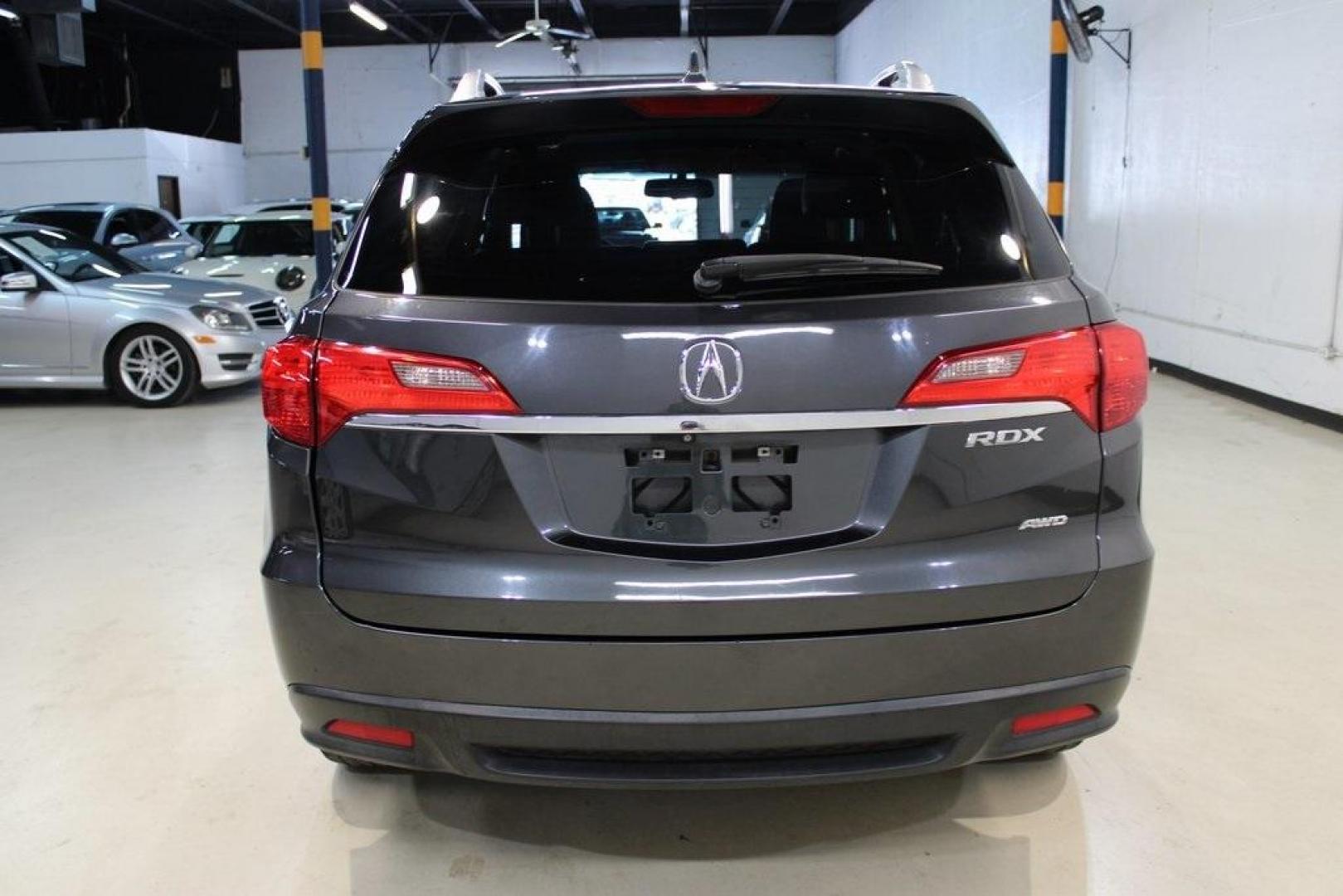 2015 Graphite Luster Metallic /Parchment Acura RDX Technology Package (5J8TB4H53FL) with an 3.5L V6 SOHC i-VTEC 24V engine, Automatic transmission, located at 15300 Midway Rd., Addison, TX, 75001, (972) 702-0011, 32.958321, -96.838074 - HOME OF THE NO HAGGLE PRICE - WHOLESALE PRICES TO THE PUBLIC!! RDX Technology Package, 4D Sport Utility, 3.5L V6 SOHC i-VTEC 24V, 6-Speed Automatic, AWD, Gray, Leather.<br><br>Gray 2015 Acura RDX Technology Package<br><br>19/27 City/Highway MPG<br><br>Awards:<br> * 2015 KBB.com 10 Best Luxury Cars - Photo#7