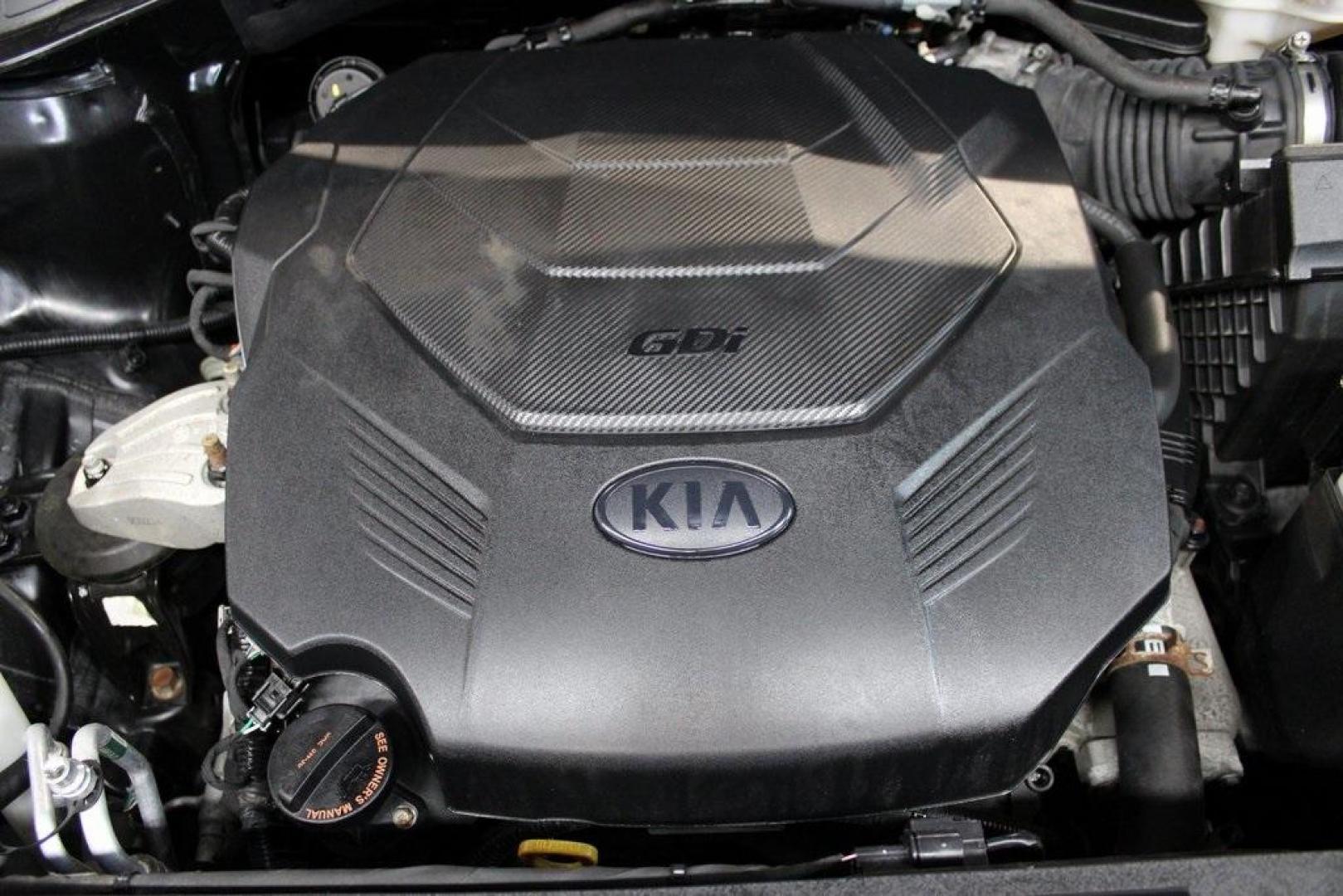 2020 Ebony Black /Black Kia Sorento SX (5XYPKDA56LG) with an V6 engine, Automatic transmission, located at 15300 Midway Rd., Addison, TX, 75001, (972) 702-0011, 32.958321, -96.838074 - HOME OF THE NO HAGGLE PRICE - WHOLESALE PRICES TO THE PUBLIC!! Bluetooth, Hands Free Connectivity, Navigation, Premium Audio, 3rd Row Seat, Backup Camera, Leather Seats, Premium Wheels, Sunroof / Moonroof, non smoker, Sorento SX, 4D Sport Utility, V6, 8-Speed Automatic, AWD, Ebony Black, Black Leath - Photo#35