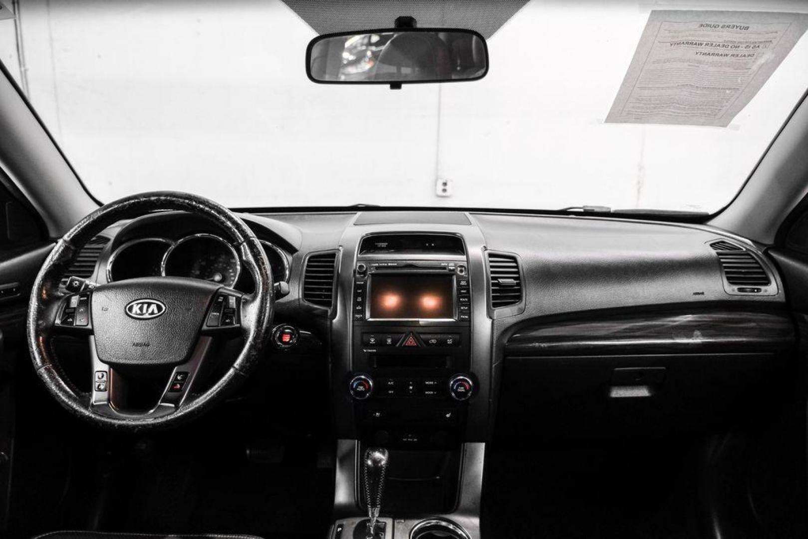 2012 Ebony Black /Black Kia Sorento EX (5XYKU4A29CG) with an 3.5L V6 DOHC Dual CVVT engine, Automatic transmission, located at 15300 Midway Rd., Addison, TX, 75001, (972) 702-0011, 32.958321, -96.838074 - Photo#13