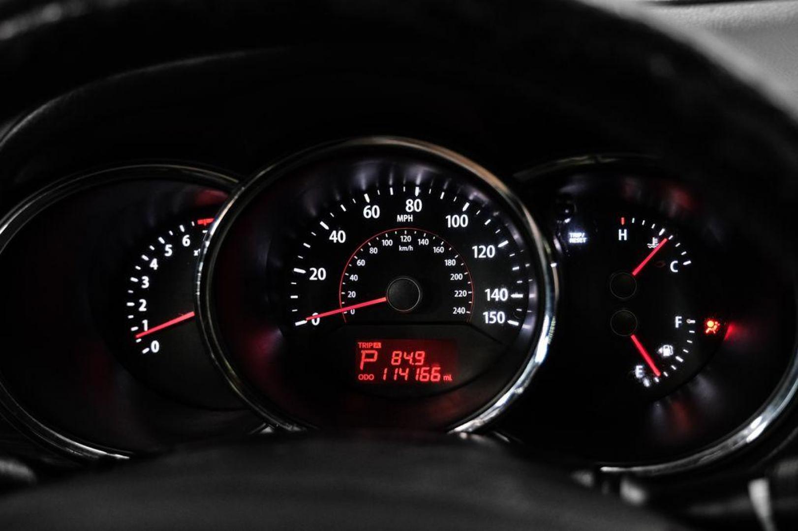 2012 Ebony Black /Black Kia Sorento EX (5XYKU4A29CG) with an 3.5L V6 DOHC Dual CVVT engine, Automatic transmission, located at 15300 Midway Rd., Addison, TX, 75001, (972) 702-0011, 32.958321, -96.838074 - Photo#18