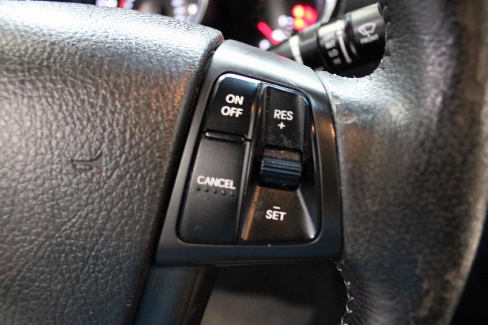 2012 Ebony Black /Black Kia Sorento EX (5XYKU4A29CG) with an 3.5L V6 DOHC Dual CVVT engine, Automatic transmission, located at 15300 Midway Rd., Addison, TX, 75001, (972) 702-0011, 32.958321, -96.838074 - Introducing the 2012 Kia Sorento EX, now available at Midway Auto Group in Addison, Texas. This midsize SUV offers a compelling blend of performance, comfort, and advanced features, making it an excellent choice for families and individuals seeking versatility and reliability.<br><br>Key Features:<b - Photo#23
