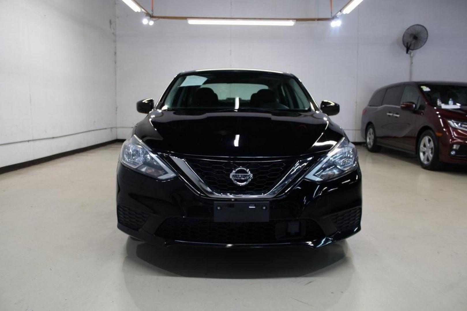 2018 Super Black /Charcoal Nissan Sentra S (3N1AB7AP6JY) with an 1.8L 4-Cylinder DOHC 16V engine, CVT transmission, located at 15300 Midway Rd., Addison, TX, 75001, (972) 702-0011, 32.958321, -96.838074 - Photo#5