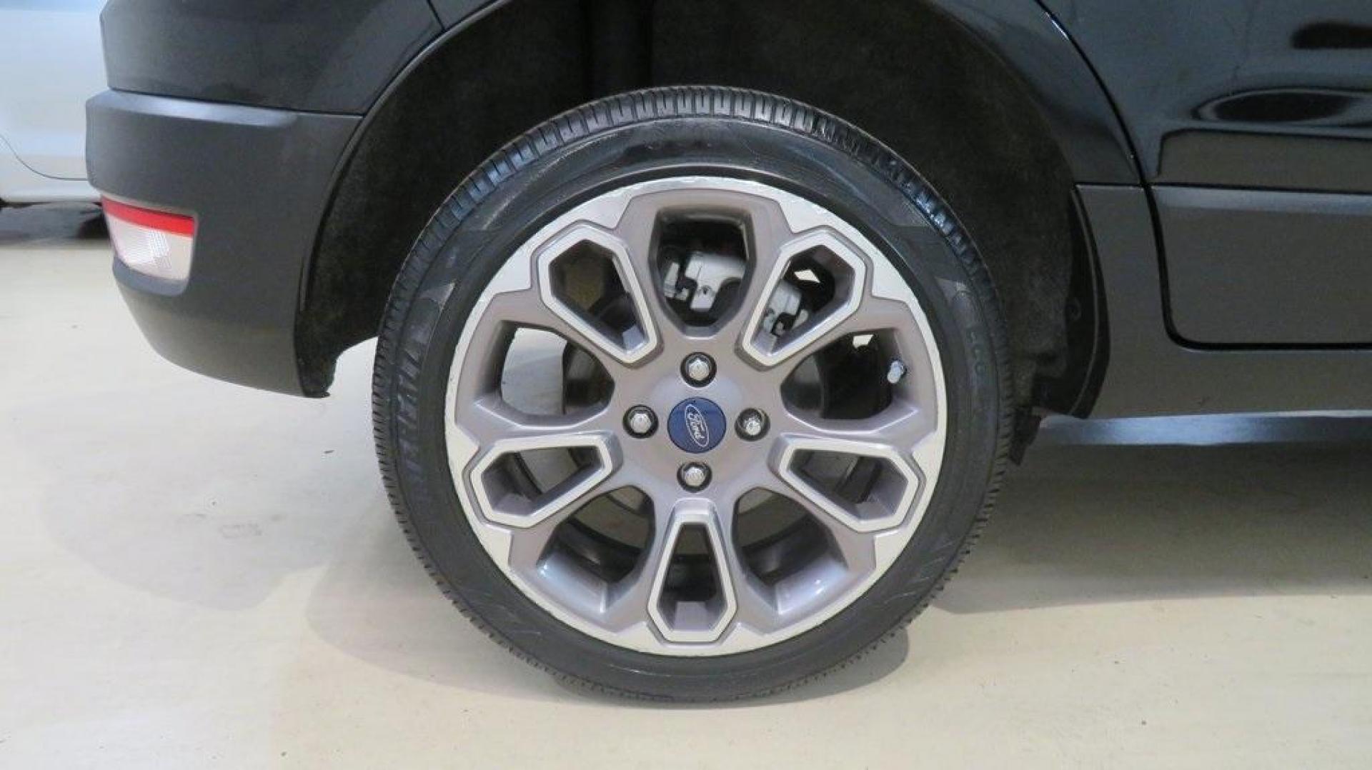 2018 Shadow Black /Black Ford EcoSport Titanium (MAJ3P1VE7JC) with an EcoBoost 1.0L I3 GTDi DOHC Turbocharged VCT engine, Automatic transmission, located at 15300 Midway Rd., Addison, TX, 75001, (972) 702-0011, 32.958321, -96.838074 - Photo#10