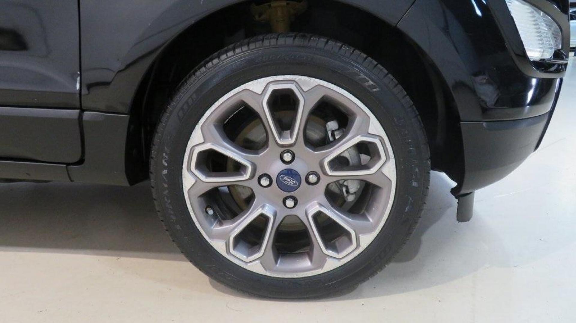 2018 Shadow Black /Black Ford EcoSport Titanium (MAJ3P1VE7JC) with an EcoBoost 1.0L I3 GTDi DOHC Turbocharged VCT engine, Automatic transmission, located at 15300 Midway Rd., Addison, TX, 75001, (972) 702-0011, 32.958321, -96.838074 - Photo#11