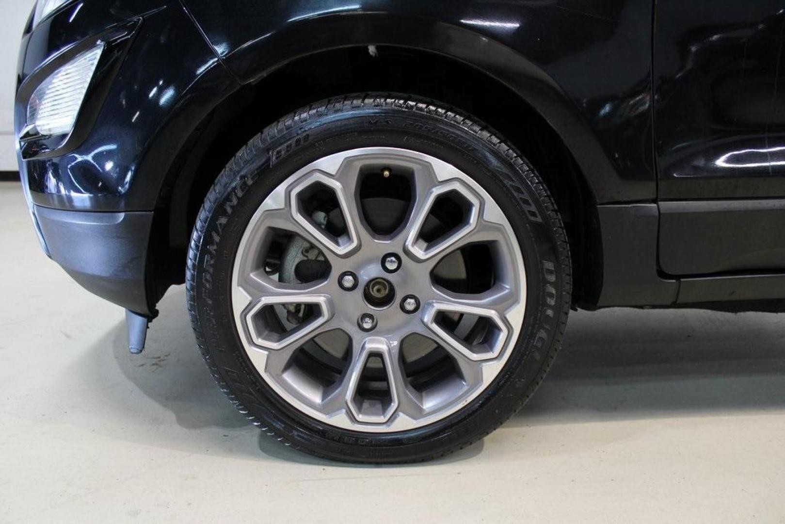2018 Shadow Black /Black Ford EcoSport Titanium (MAJ3P1VE7JC) with an EcoBoost 1.0L I3 GTDi DOHC Turbocharged VCT engine, Automatic transmission, located at 15300 Midway Rd., Addison, TX, 75001, (972) 702-0011, 32.958321, -96.838074 - Introducing the 2018 Ford EcoSport SE, now available at Midway Auto Group in Addison, Texas. This compact SUV seamlessly blends efficiency, versatility, and modern features, making it an excellent choice for urban commutes and weekend adventures alike.<br><br>Key Features:<br><br>Engine: 1.0L EcoBoo - Photo#8