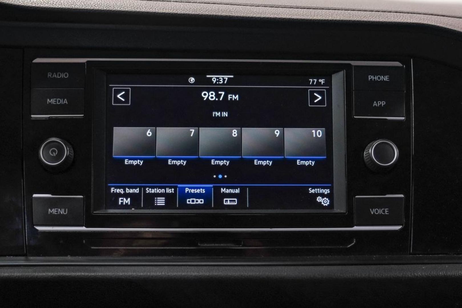 2020 Silk /Black Volkswagen Jetta 1.4T S (3VWCB7BU6LM) with an 1.4L TSI engine, Automatic transmission, located at 15300 Midway Rd., Addison, TX, 75001, (972) 702-0011, 32.958321, -96.838074 - HOME OF THE NO HAGGLE PRICE - WHOLESALE PRICES TO THE PUBLIC!! Priced below KBB Fair Purchase Price!<br><br>Blue Silk Metallic 2020 Volkswagen Jetta 1.4T S<br><br>30/40 City/Highway MPG<br><br>Awards:<br> * 2020 KBB.com 10 Coolest New Cars Under $20,000<br><br>At Midway Auto Group, we strive to pro - Photo#26