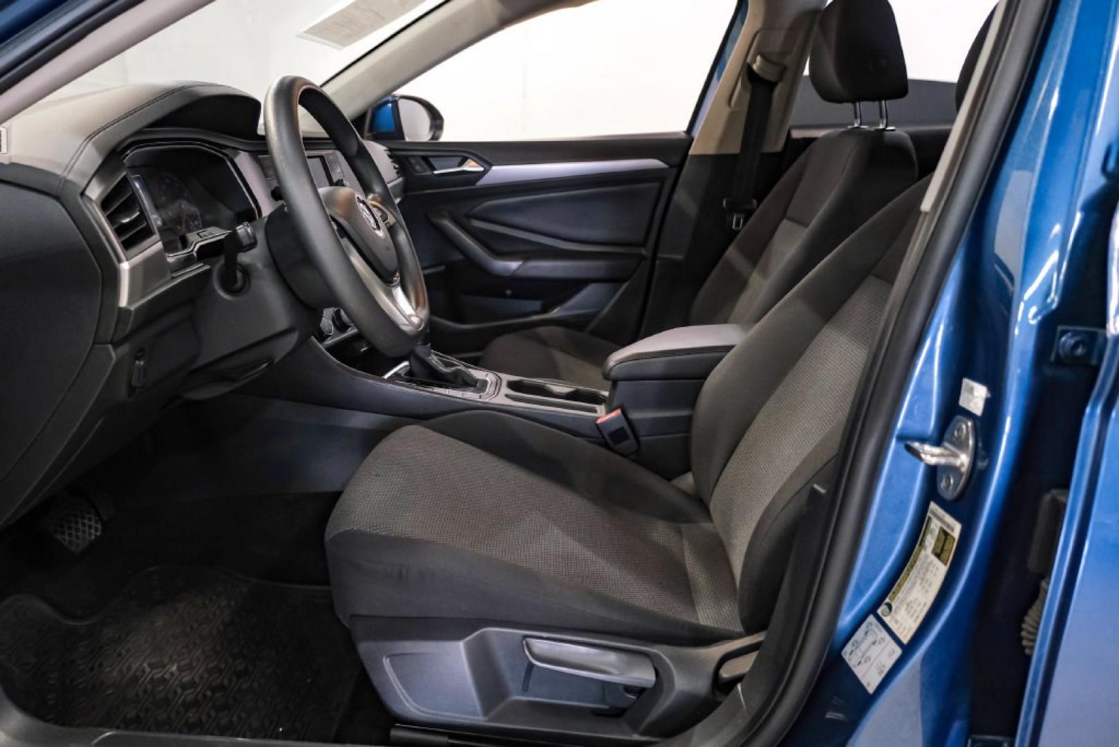2020 Silk /Black Volkswagen Jetta 1.4T S (3VWCB7BU6LM) with an 1.4L TSI engine, Automatic transmission, located at 15300 Midway Rd., Addison, TX, 75001, (972) 702-0011, 32.958321, -96.838074- Photo#3