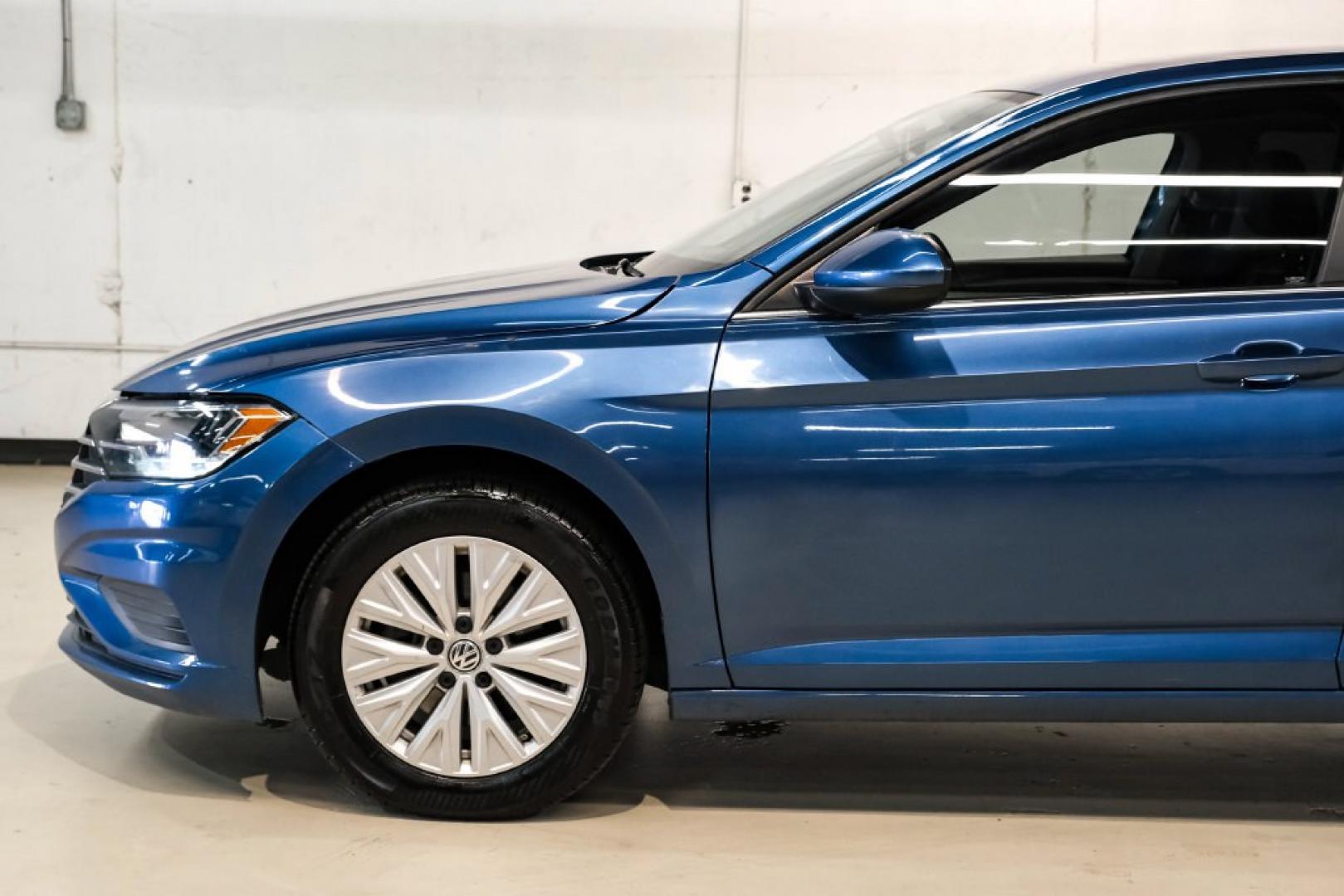 2020 Silk /Black Volkswagen Jetta 1.4T S (3VWCB7BU6LM) with an 1.4L TSI engine, Automatic transmission, located at 15300 Midway Rd., Addison, TX, 75001, (972) 702-0011, 32.958321, -96.838074- Photo#11