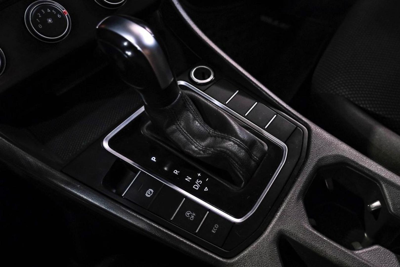 2020 Silk /Black Volkswagen Jetta 1.4T S (3VWCB7BU6LM) with an 1.4L TSI engine, Automatic transmission, located at 15300 Midway Rd., Addison, TX, 75001, (972) 702-0011, 32.958321, -96.838074- Photo#24