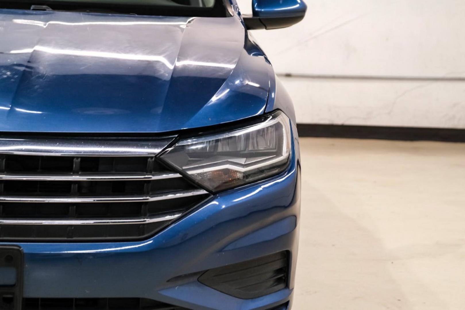 2020 Silk /Black Volkswagen Jetta 1.4T S (3VWCB7BU6LM) with an 1.4L TSI engine, Automatic transmission, located at 15300 Midway Rd., Addison, TX, 75001, (972) 702-0011, 32.958321, -96.838074- Photo#44