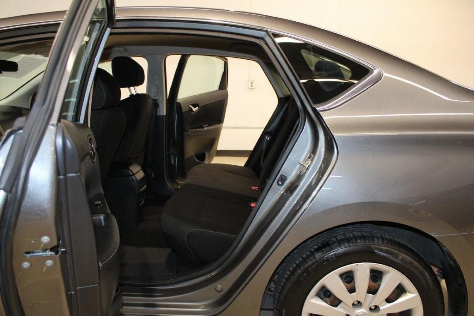 2019 Gun Metallic /Charcoal Nissan Sentra S (3N1AB7AP3KY) with an 1.8L 4-Cylinder DOHC 16V engine, CVT transmission, located at 15300 Midway Rd., Addison, TX, 75001, (972) 702-0011, 32.958321, -96.838074 - Photo#15