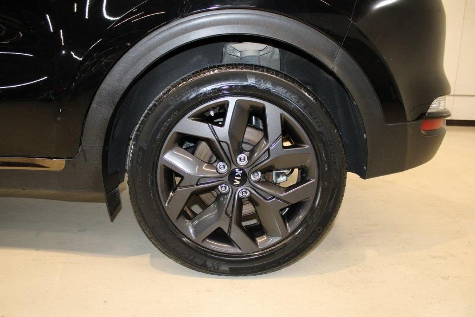 2020 Black Cherry Pearl /Black Kia Sportage S (KNDP63AC0L7) with an 2.4L I4 DGI DOHC 16V engine, Automatic transmission, located at 15300 Midway Rd., Addison, TX, 75001, (972) 702-0011, 32.958321, -96.838074 - Photo#10
