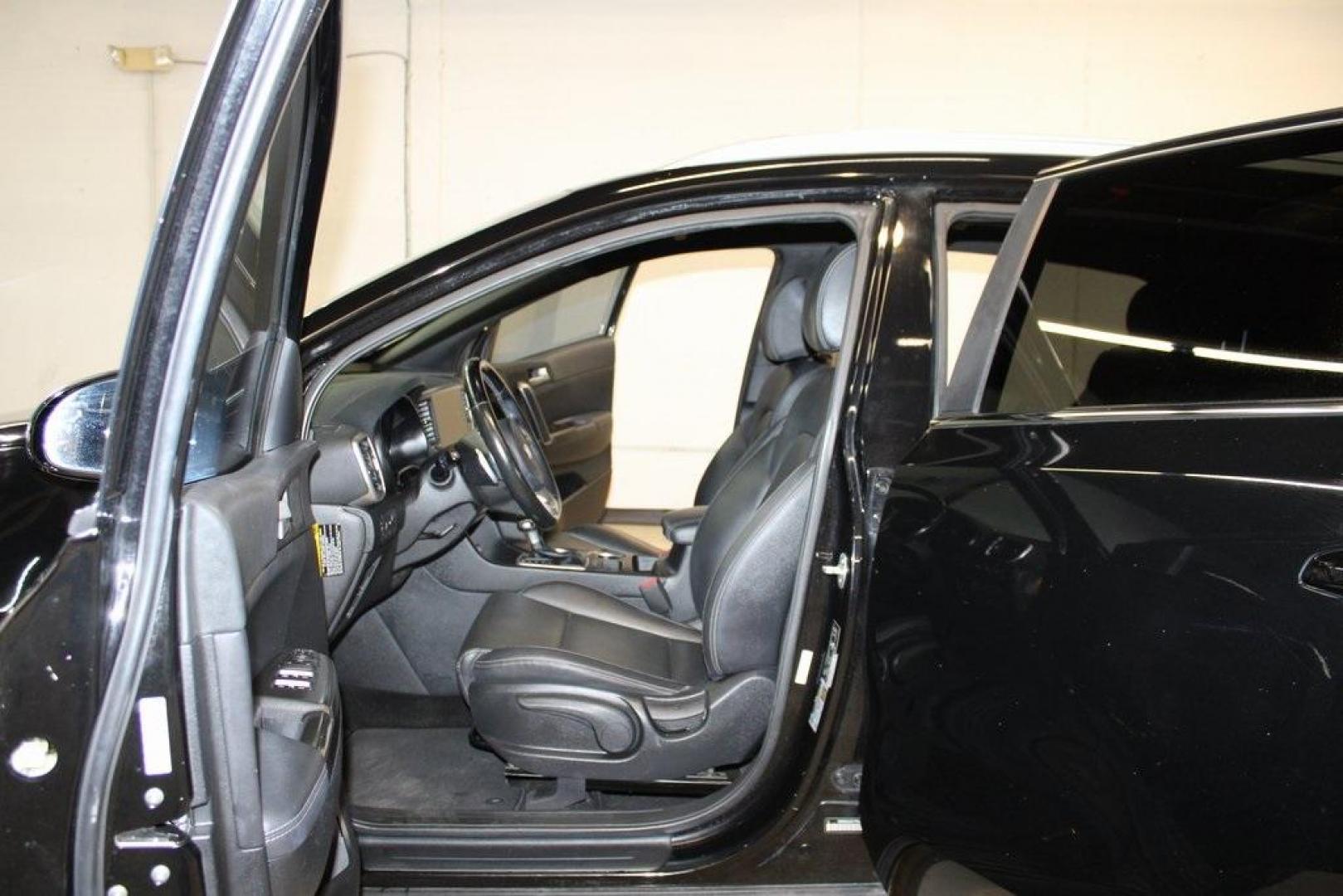 2020 Black Cherry Pearl /Black Kia Sportage S (KNDP63AC0L7) with an 2.4L I4 DGI DOHC 16V engine, Automatic transmission, located at 15300 Midway Rd., Addison, TX, 75001, (972) 702-0011, 32.958321, -96.838074 - Photo#13