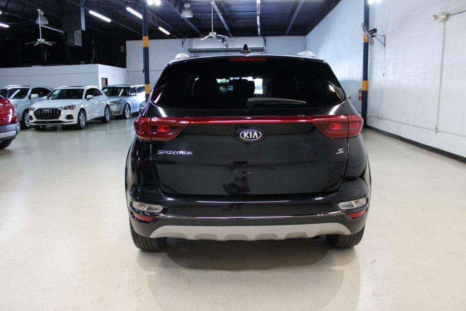 2020 Black Cherry Pearl /Black Kia Sportage S (KNDP63AC0L7) with an 2.4L I4 DGI DOHC 16V engine, Automatic transmission, located at 15300 Midway Rd., Addison, TX, 75001, (972) 702-0011, 32.958321, -96.838074 - Photo#8