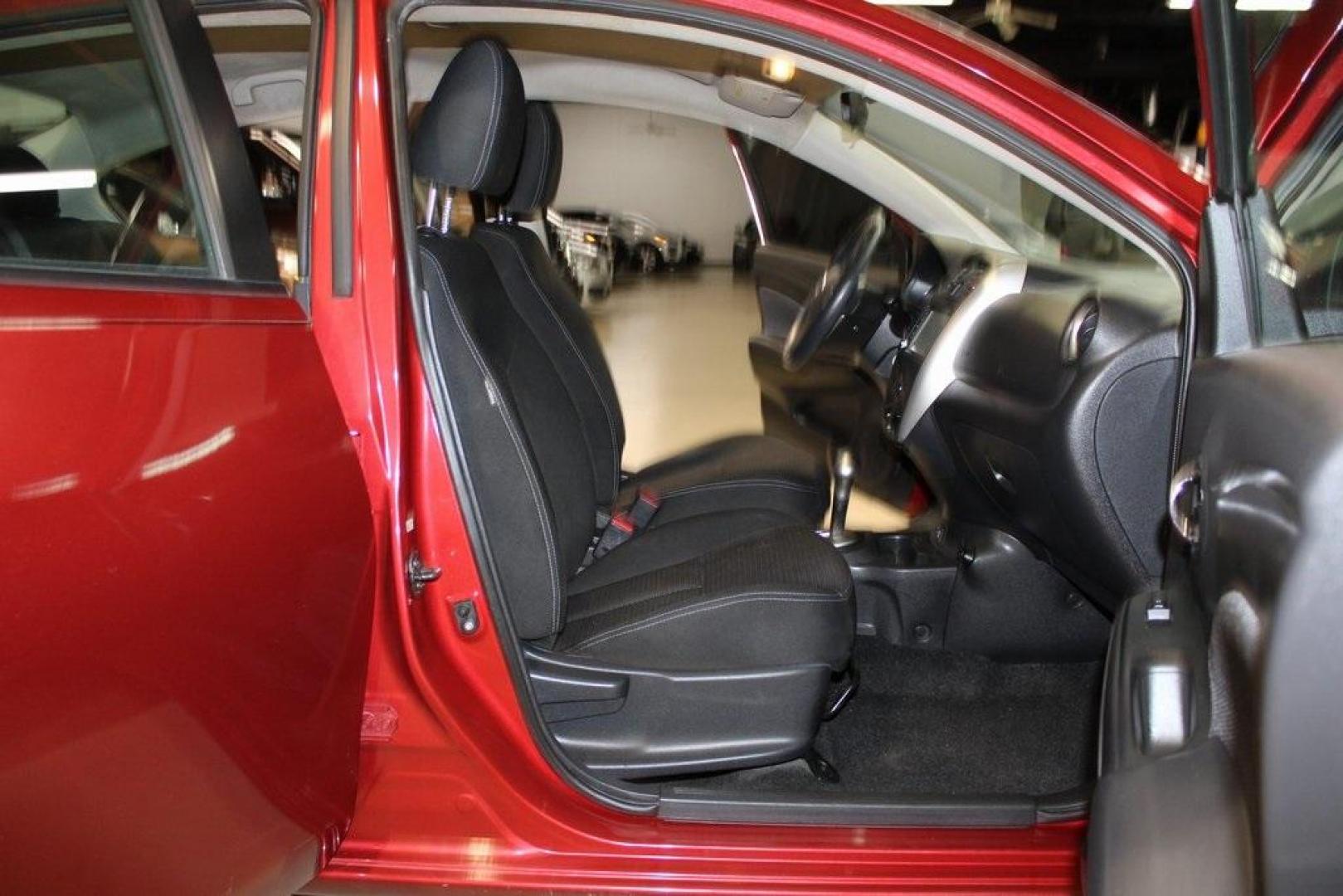 2019 Cayenne Red Metallic /Charcoal Nissan Versa 1.6 SV (3N1CN7AP8KL) with an 1.6L 4-Cylinder DOHC 16V engine, CVT transmission, located at 15300 Midway Rd., Addison, TX, 75001, (972) 702-0011, 32.958321, -96.838074 - Photo#13