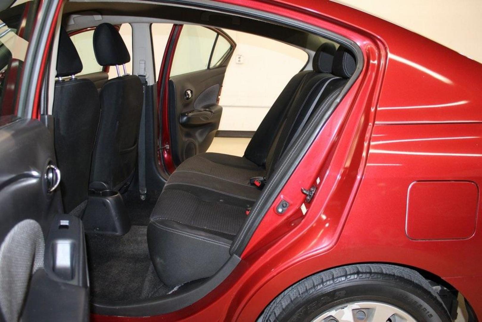 2019 Cayenne Red Metallic /Charcoal Nissan Versa 1.6 SV (3N1CN7AP8KL) with an 1.6L 4-Cylinder DOHC 16V engine, CVT transmission, located at 15300 Midway Rd., Addison, TX, 75001, (972) 702-0011, 32.958321, -96.838074 - Photo#16
