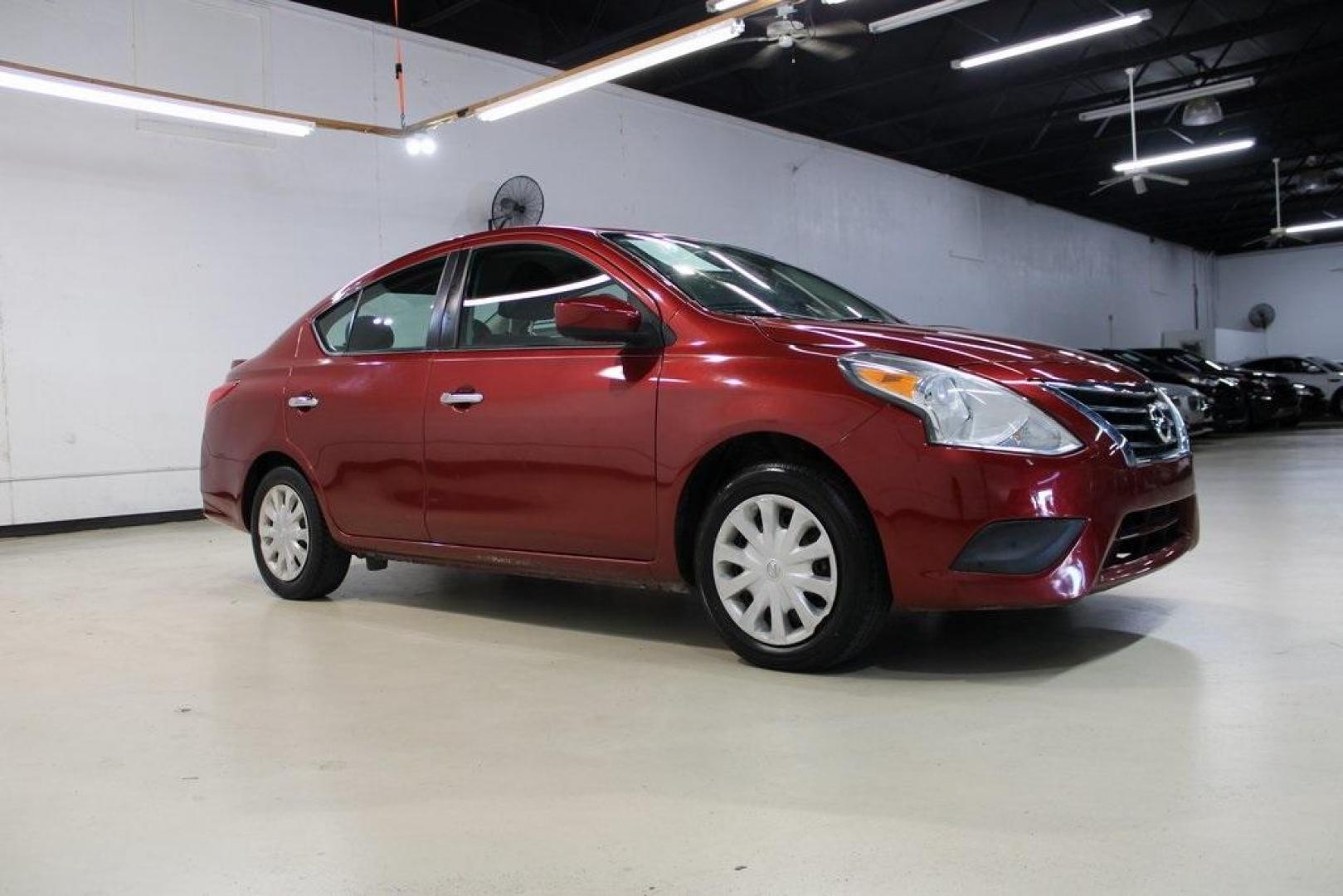 2019 Cayenne Red Metallic /Charcoal Nissan Versa 1.6 SV (3N1CN7AP8KL) with an 1.6L 4-Cylinder DOHC 16V engine, CVT transmission, located at 15300 Midway Rd., Addison, TX, 75001, (972) 702-0011, 32.958321, -96.838074 - Photo#6