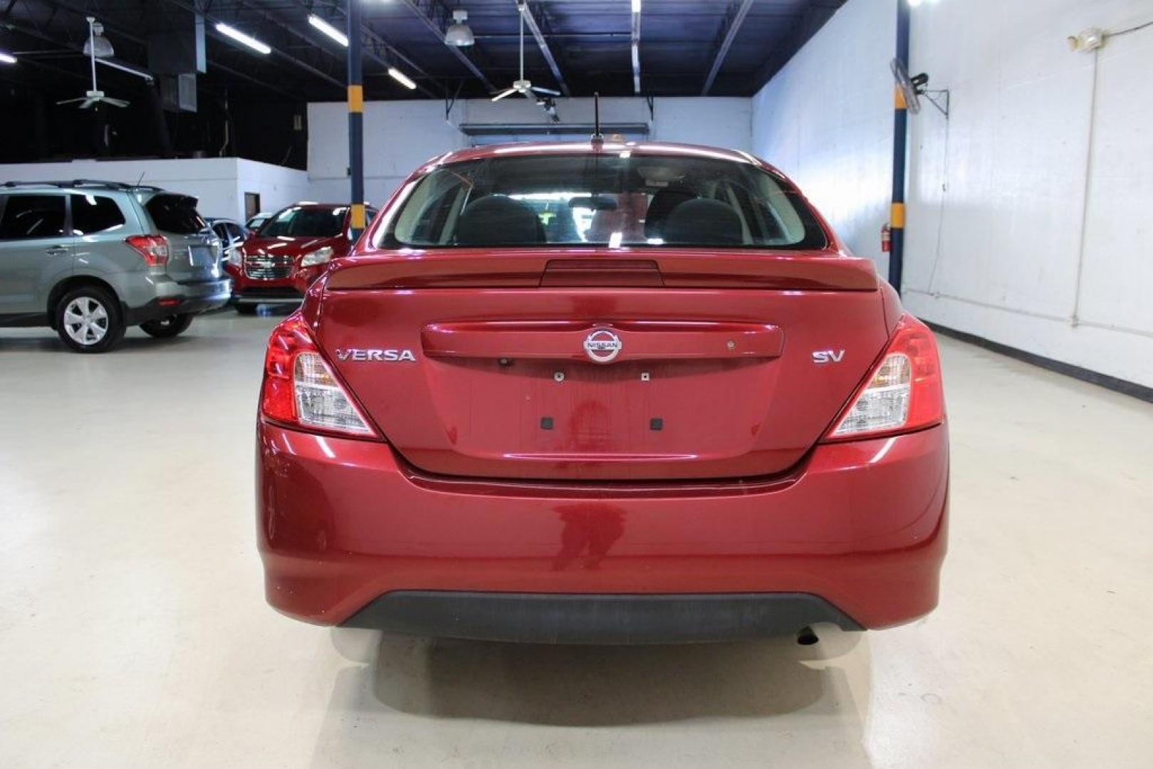 2019 Cayenne Red Metallic /Charcoal Nissan Versa 1.6 SV (3N1CN7AP8KL) with an 1.6L 4-Cylinder DOHC 16V engine, CVT transmission, located at 15300 Midway Rd., Addison, TX, 75001, (972) 702-0011, 32.958321, -96.838074 - Photo#7