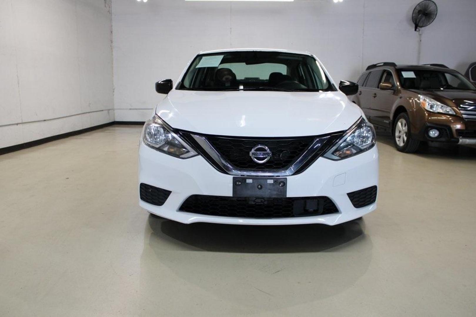 2018 Fresh Powder /Charcoal Nissan Sentra S (3N1AB7AP6JY) with an 1.8L 4-Cylinder DOHC 16V engine, CVT transmission, located at 15300 Midway Rd., Addison, TX, 75001, (972) 702-0011, 32.958321, -96.838074 - Photo#4