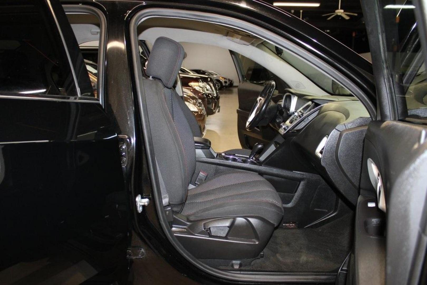 2017 Mosaic Black Metallic /Jet Black Chevrolet Equinox LT (2GNALCEK6H6) with an 2.4L 4-Cylinder SIDI DOHC VVT engine, Automatic transmission, located at 15300 Midway Rd., Addison, TX, 75001, (972) 702-0011, 32.958321, -96.838074 - Introducing the 2017 Chevrolet Equinox LT, now available at Midway Auto Group in Addison, Texas. This versatile SUV combines comfort, efficiency, and modern features, making it an excellent choice for both daily commutes and weekend adventures.<br><br>Key Features:<br><br>Engine: 2.4L 4-Cylinder SID - Photo#13