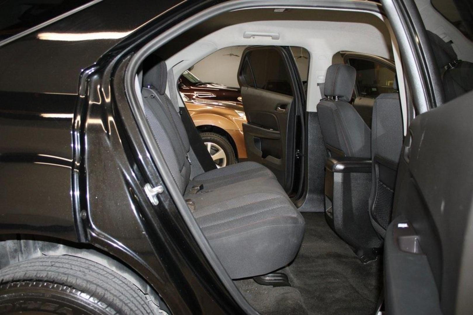 2017 Mosaic Black Metallic /Jet Black Chevrolet Equinox LT (2GNALCEK6H6) with an 2.4L 4-Cylinder SIDI DOHC VVT engine, Automatic transmission, located at 15300 Midway Rd., Addison, TX, 75001, (972) 702-0011, 32.958321, -96.838074 - Introducing the 2017 Chevrolet Equinox LT, now available at Midway Auto Group in Addison, Texas. This versatile SUV combines comfort, efficiency, and modern features, making it an excellent choice for both daily commutes and weekend adventures.<br><br>Key Features:<br><br>Engine: 2.4L 4-Cylinder SID - Photo#14