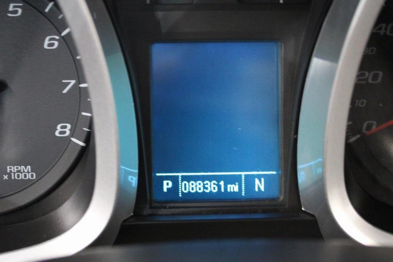 2017 Mosaic Black Metallic /Jet Black Chevrolet Equinox LT (2GNALCEK6H6) with an 2.4L 4-Cylinder SIDI DOHC VVT engine, Automatic transmission, located at 15300 Midway Rd., Addison, TX, 75001, (972) 702-0011, 32.958321, -96.838074 - Introducing the 2017 Chevrolet Equinox LT, now available at Midway Auto Group in Addison, Texas. This versatile SUV combines comfort, efficiency, and modern features, making it an excellent choice for both daily commutes and weekend adventures.<br><br>Key Features:<br><br>Engine: 2.4L 4-Cylinder SID - Photo#21