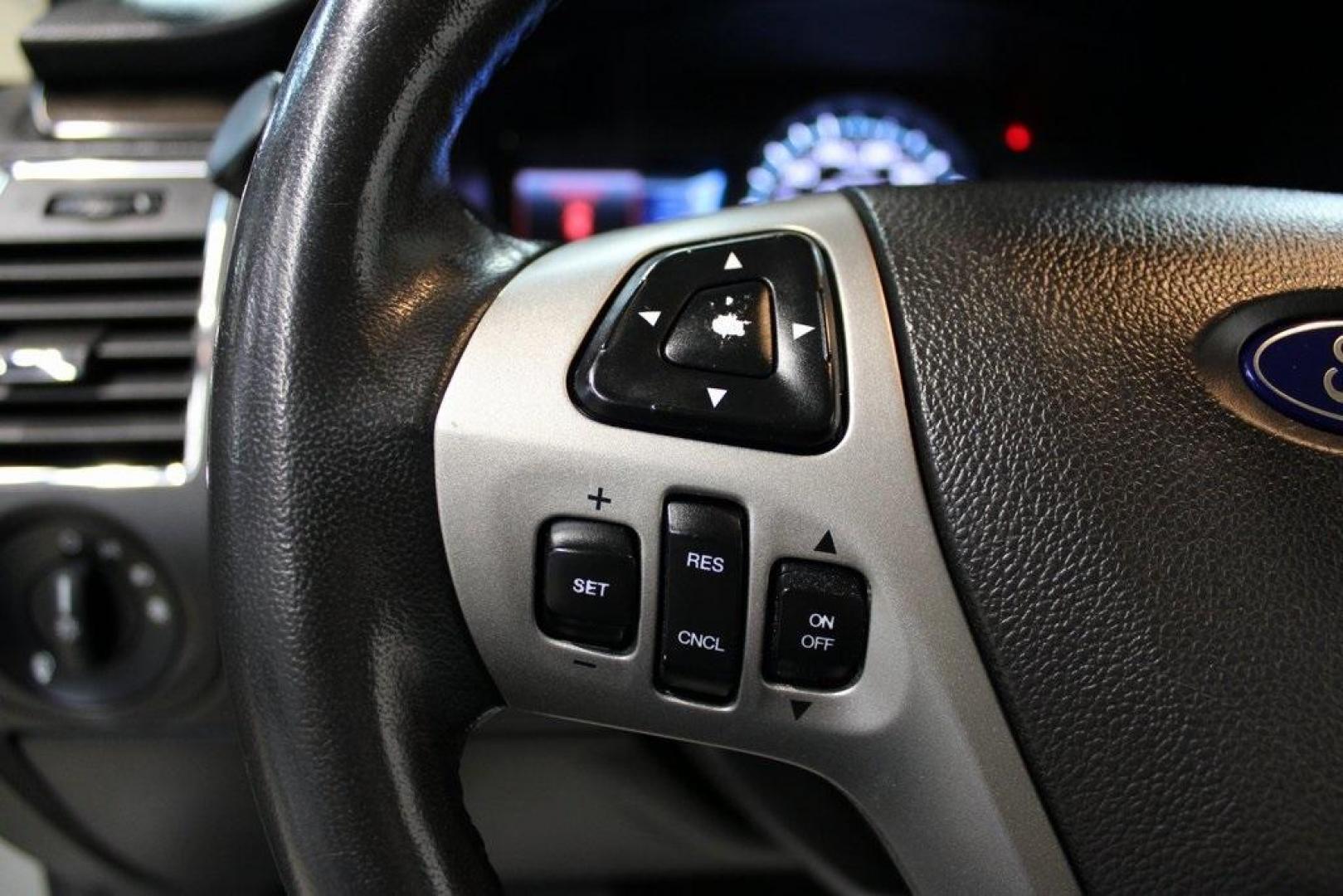 2013 Ingot Silver /Charcoal Black Ford Flex SEL (2FMGK5C83DB) with an 3.5L V6 Ti-VCT engine, Automatic transmission, located at 15300 Midway Rd., Addison, TX, 75001, (972) 702-0011, 32.958321, -96.838074 - HOME OF THE NO HAGGLE PRICE - WHOLESALE PRICES TO THE PUBLIC!! Flex SEL, 4D Sport Utility, 3.5L V6 Ti-VCT, 6-Speed Automatic with Select-Shift, FWD, Silver, Charcoal Black Cloth.<br><br>Silver 2013 Ford Flex SEL<br><br><br>Awards:<br> * 2013 IIHS Top Safety Pick * 2013 KBB.com Brand Image Awards< - Photo#23