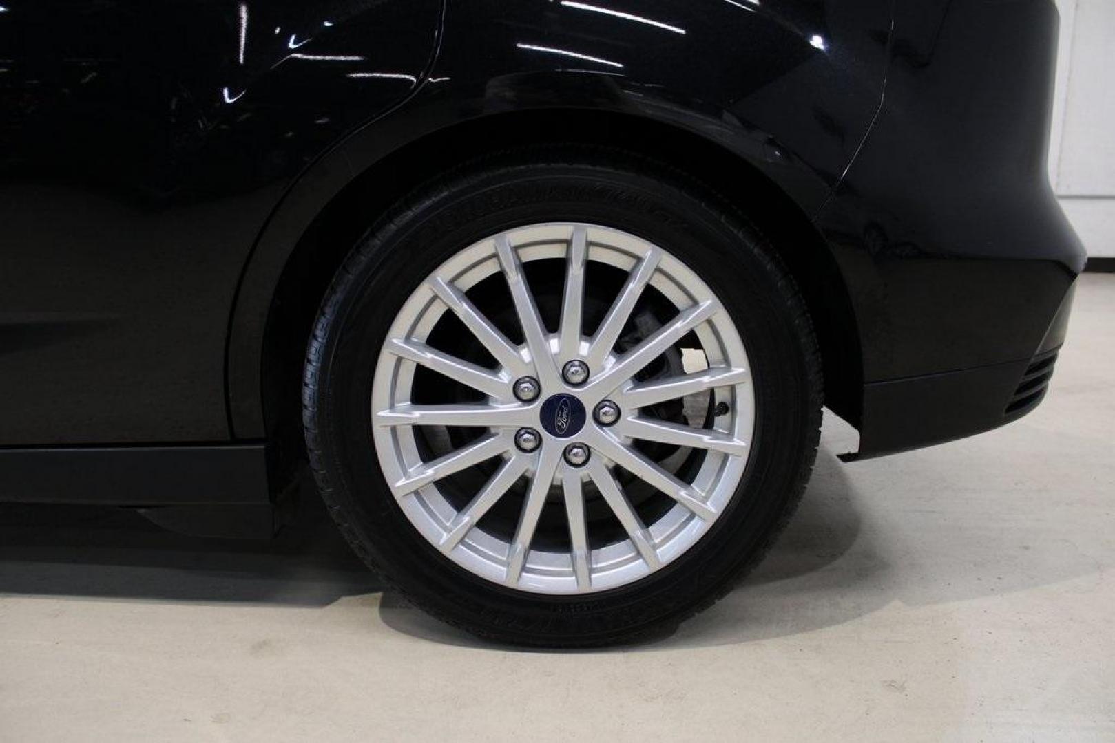 2015 Tuxedo Black /Black Ford C-Max Energi SEL (1FADP5CU7FL) with an I4 Hybrid engine, CVT transmission, located at 15300 Midway Rd., Addison, TX, 75001, (972) 702-0011, 32.958321, -96.838074 - Photo#9