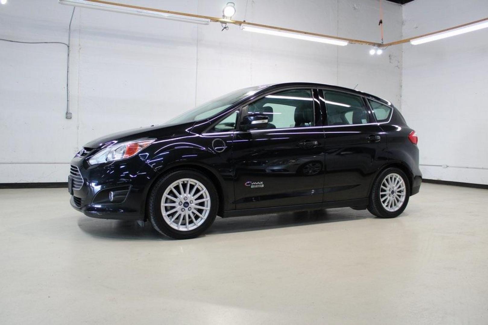 2015 Tuxedo Black /Black Ford C-Max Energi SEL (1FADP5CU7FL) with an I4 Hybrid engine, CVT transmission, located at 15300 Midway Rd., Addison, TX, 75001, (972) 702-0011, 32.958321, -96.838074 - Photo#4