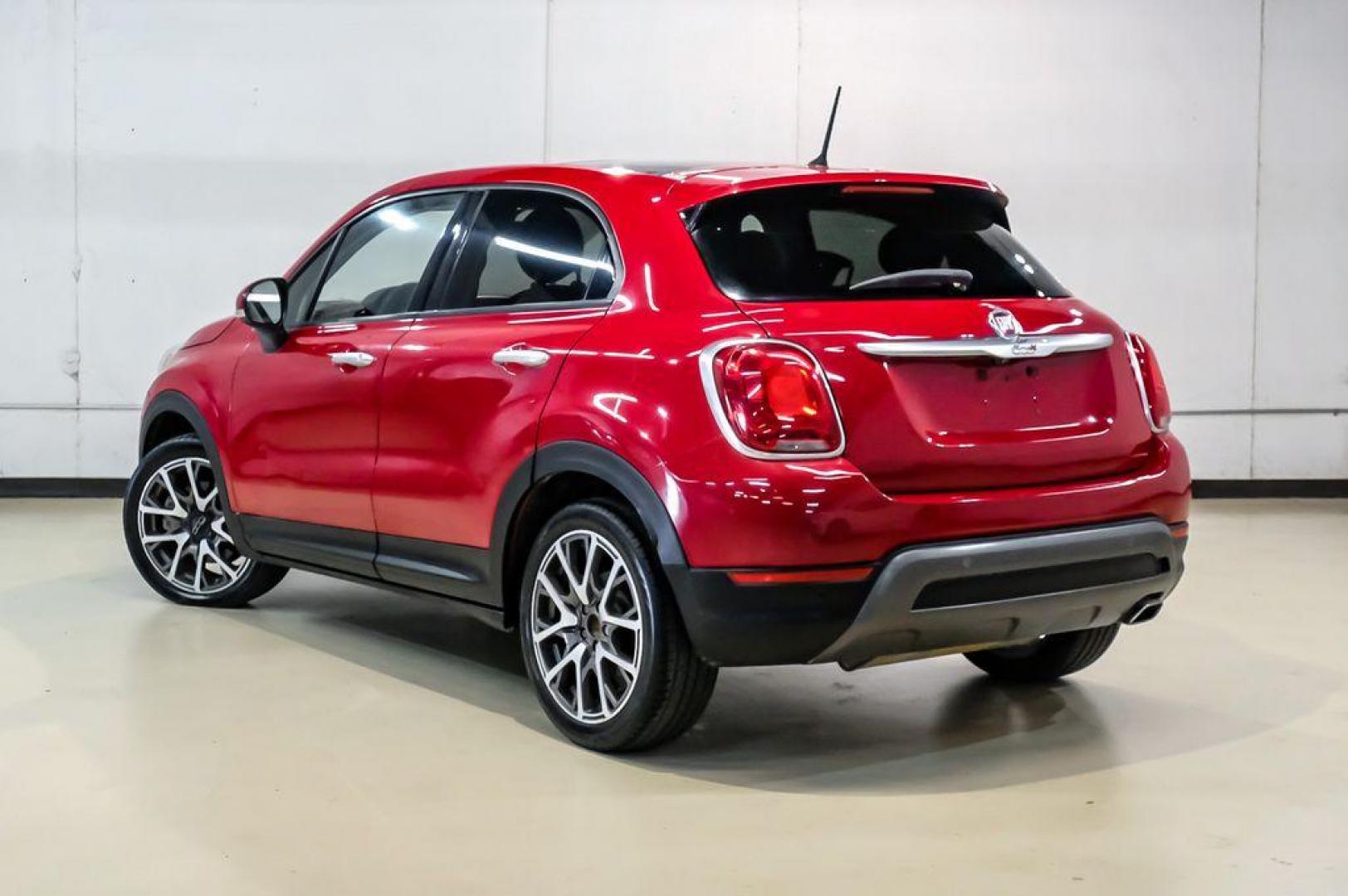 2017 Rosso Passione (Red Hypnotique Clear Coat) /Black Fiat 500X Trekking (ZFBCFXCB2HP) with an 2.4L I4 MultiAir engine, Automatic transmission, located at 15300 Midway Rd., Addison, TX, 75001, (972) 702-0011, 32.958321, -96.838074 - Photo#10